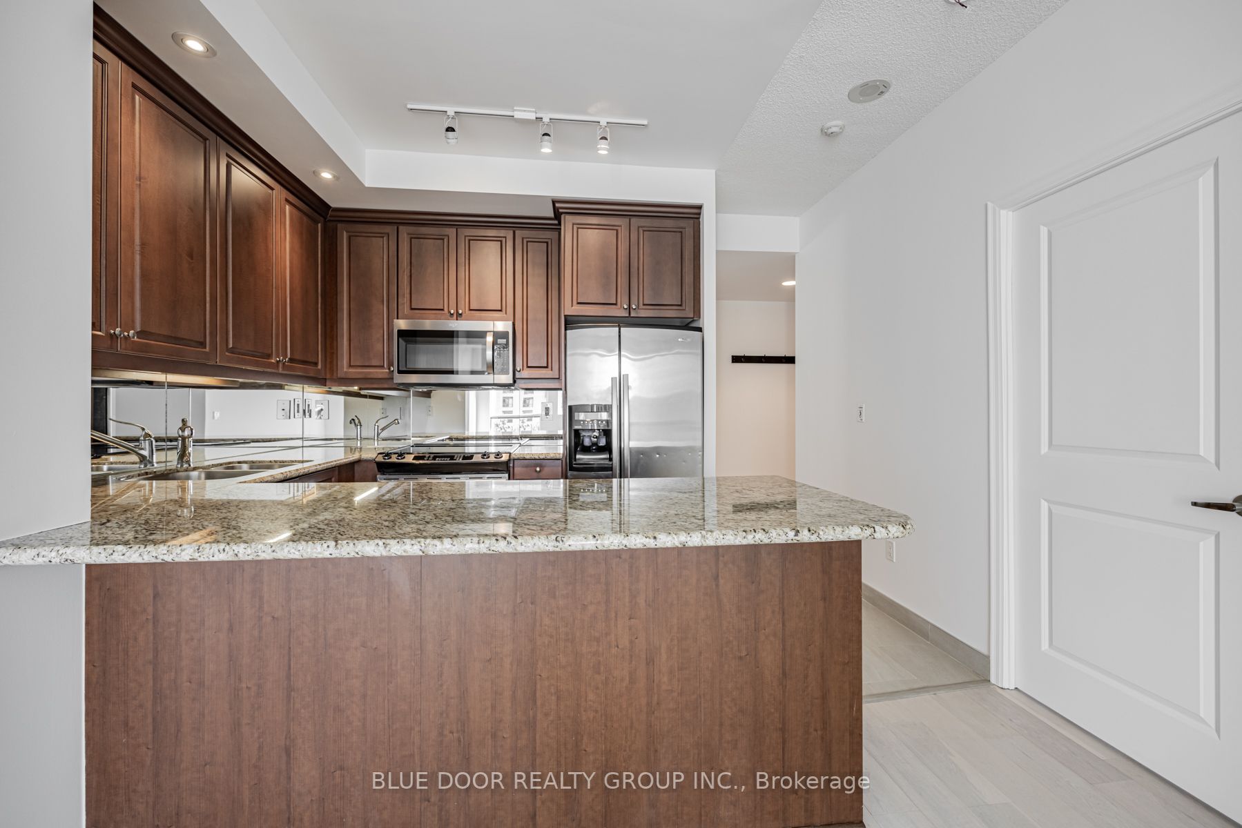628 Fleet Street, #415