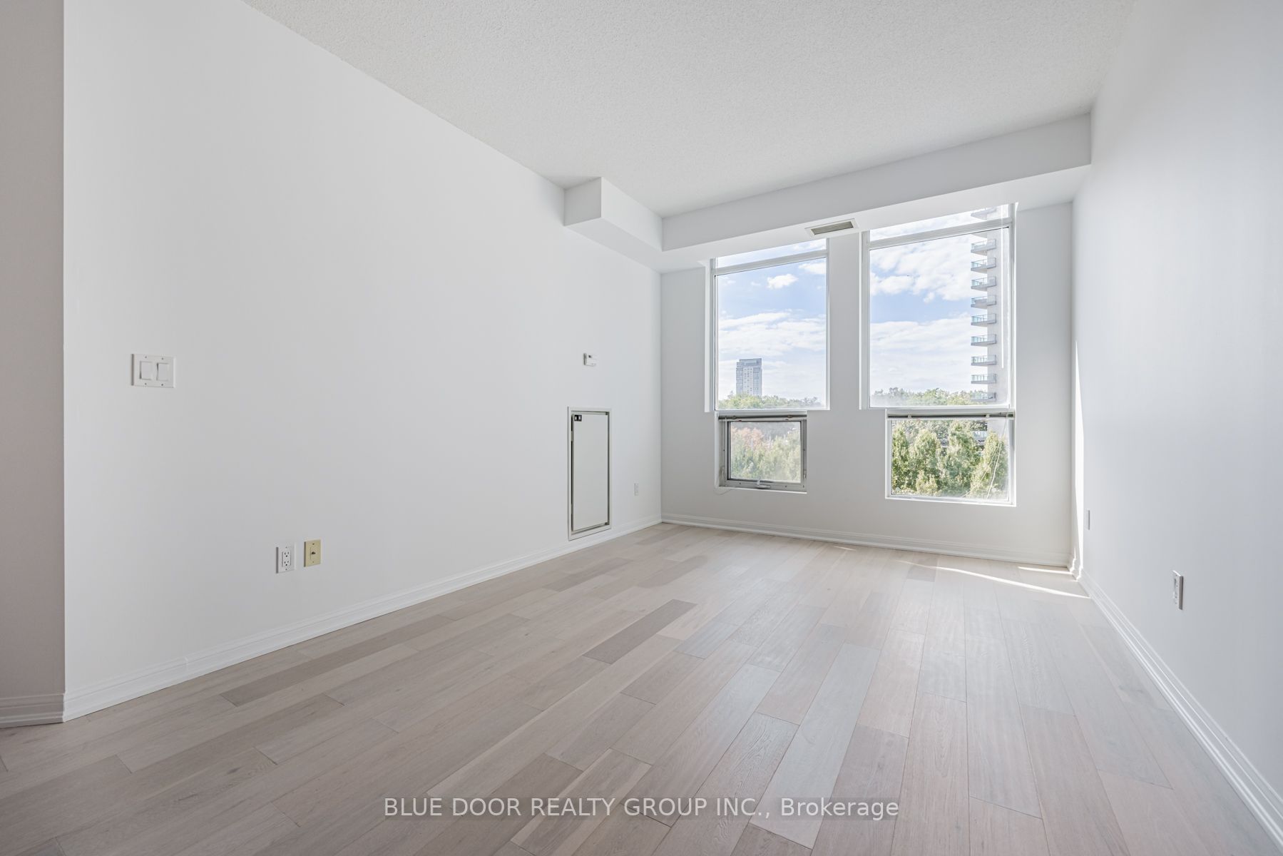 628 Fleet Street, #415