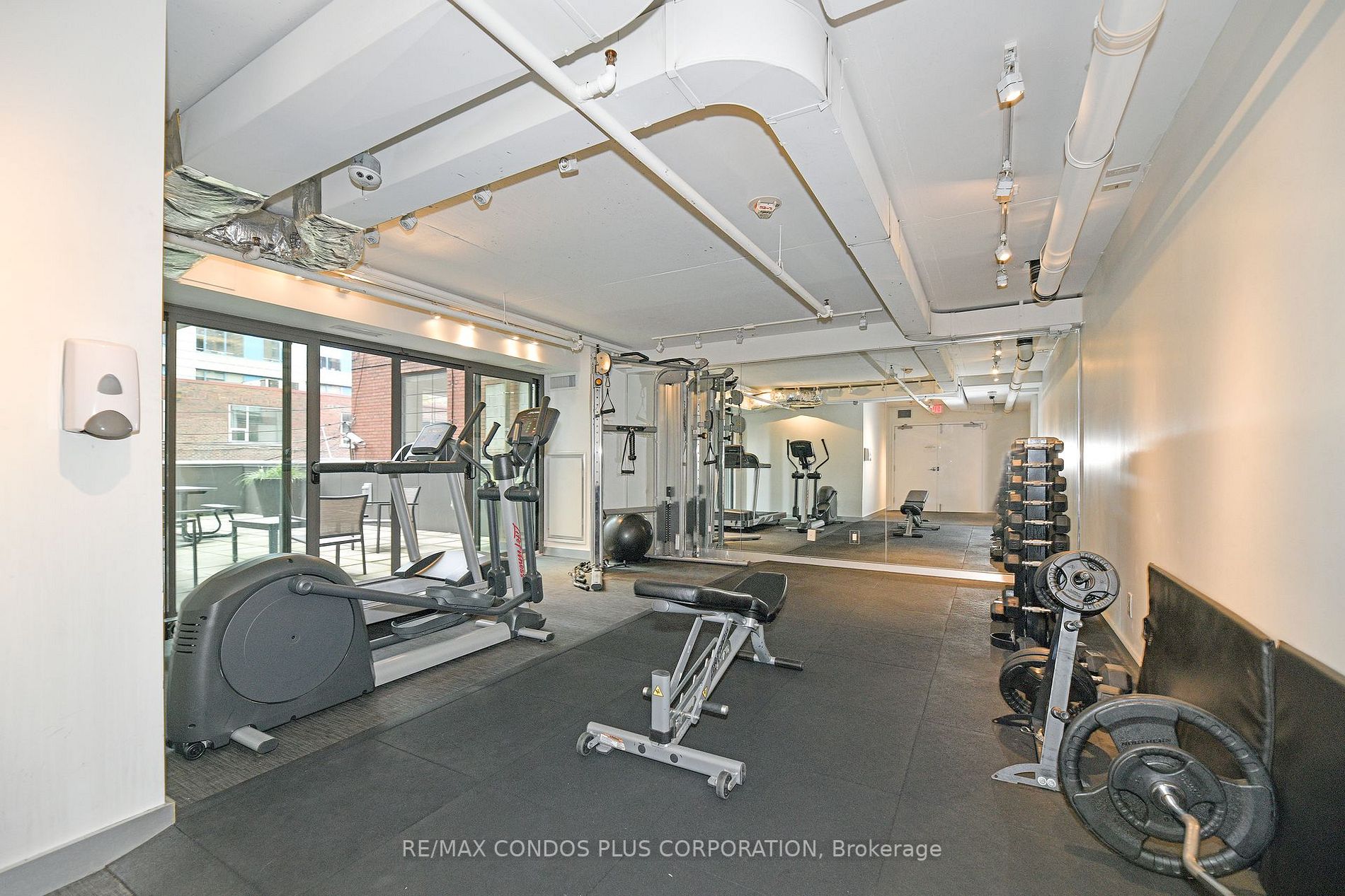 32 Camden St, #410