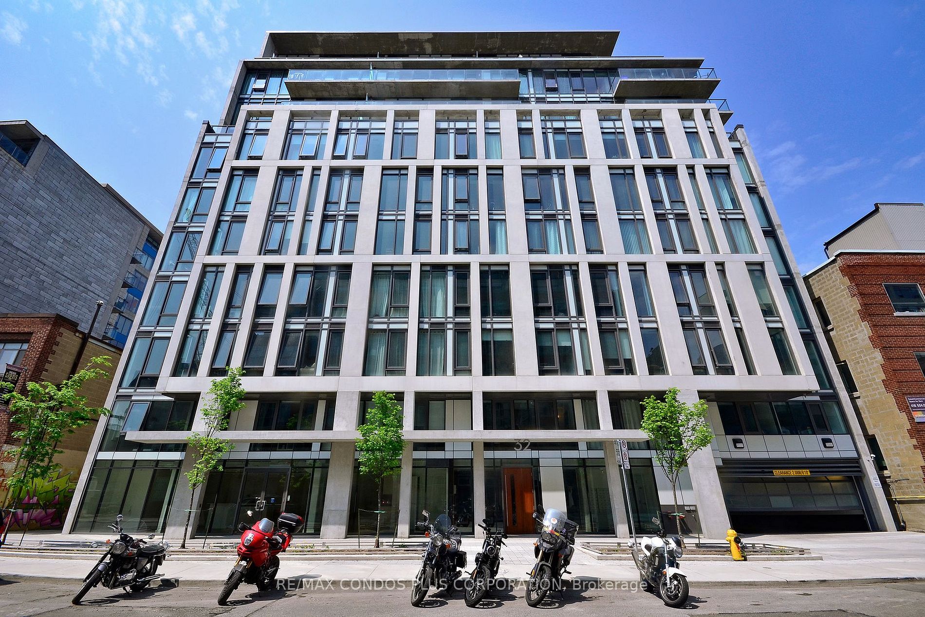 32 Camden St, #410