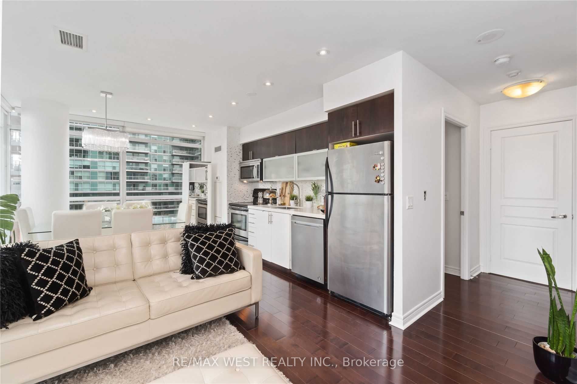 80 Western Battery Rd, #503