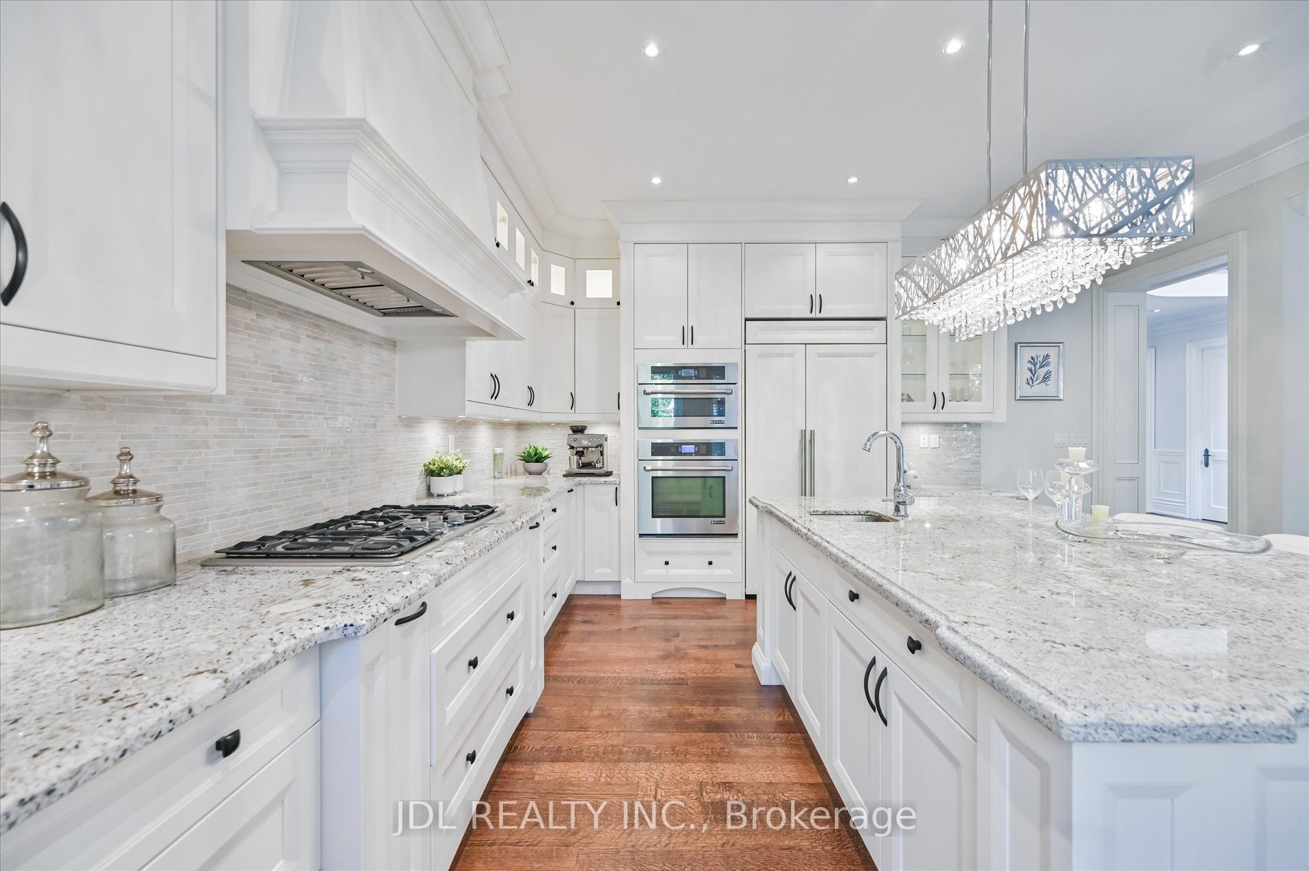 124 Alfred Ave