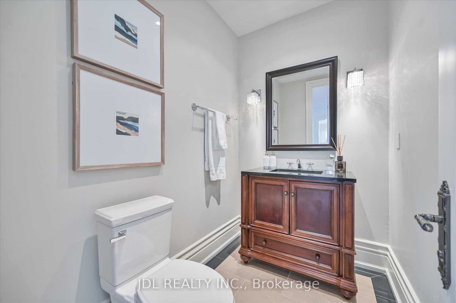 124 Alfred Ave