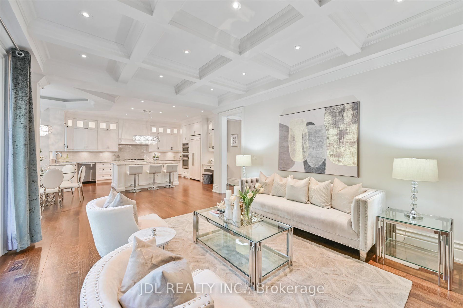 124 Alfred Ave