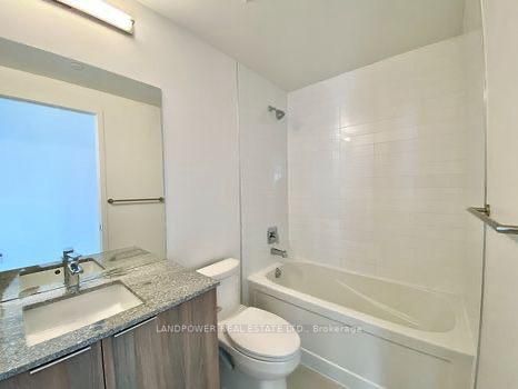 158 Front St E, #1112