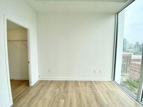 158 Front St E, #1112