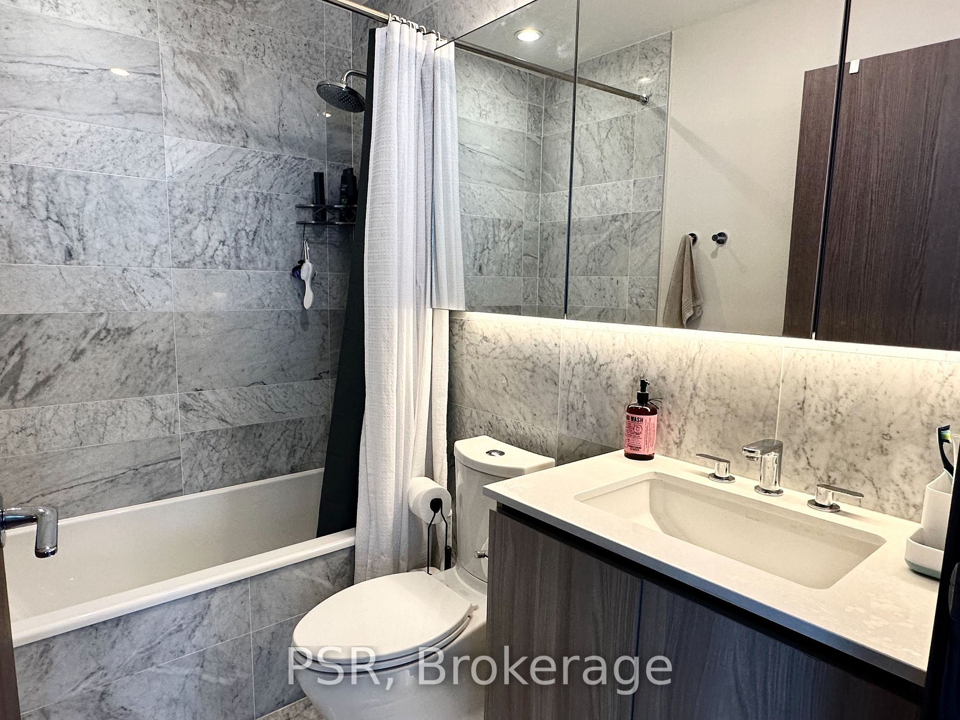 19 Bathurst St, #3206