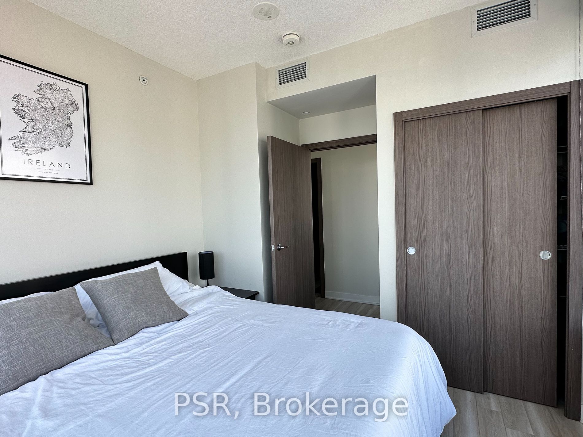 19 Bathurst St, #3206
