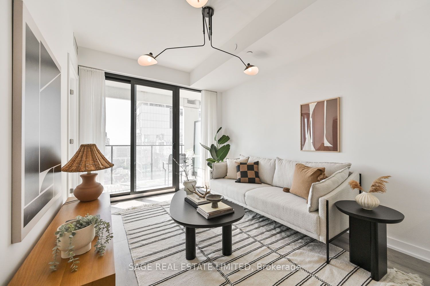 55 Ontario St, #2104