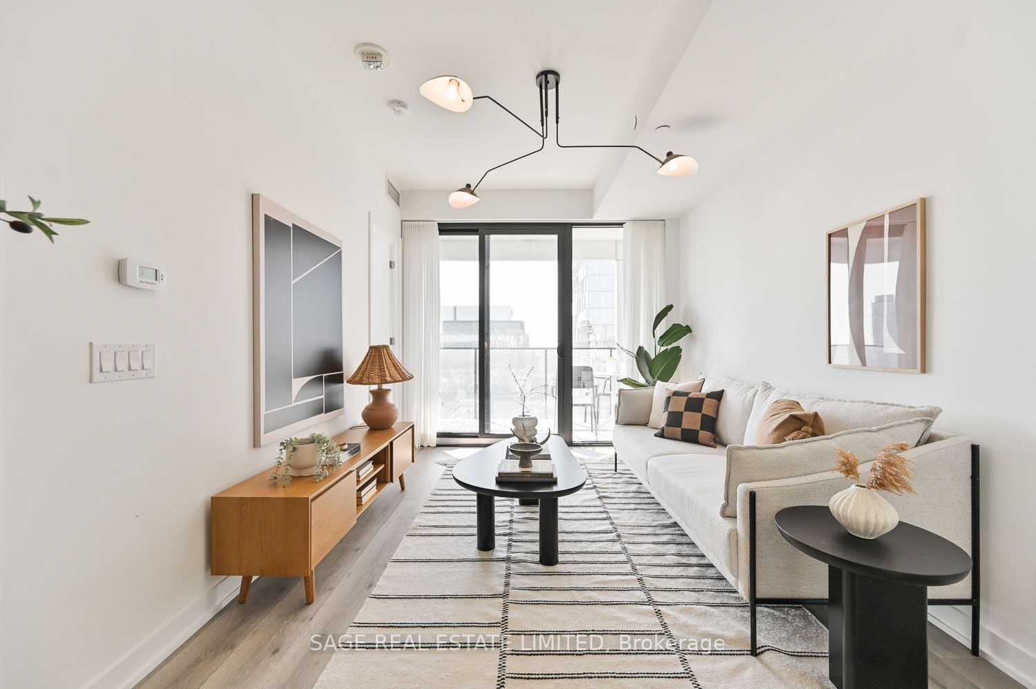 55 Ontario St, #2104
