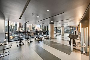 290 Adelaide St W, #2911