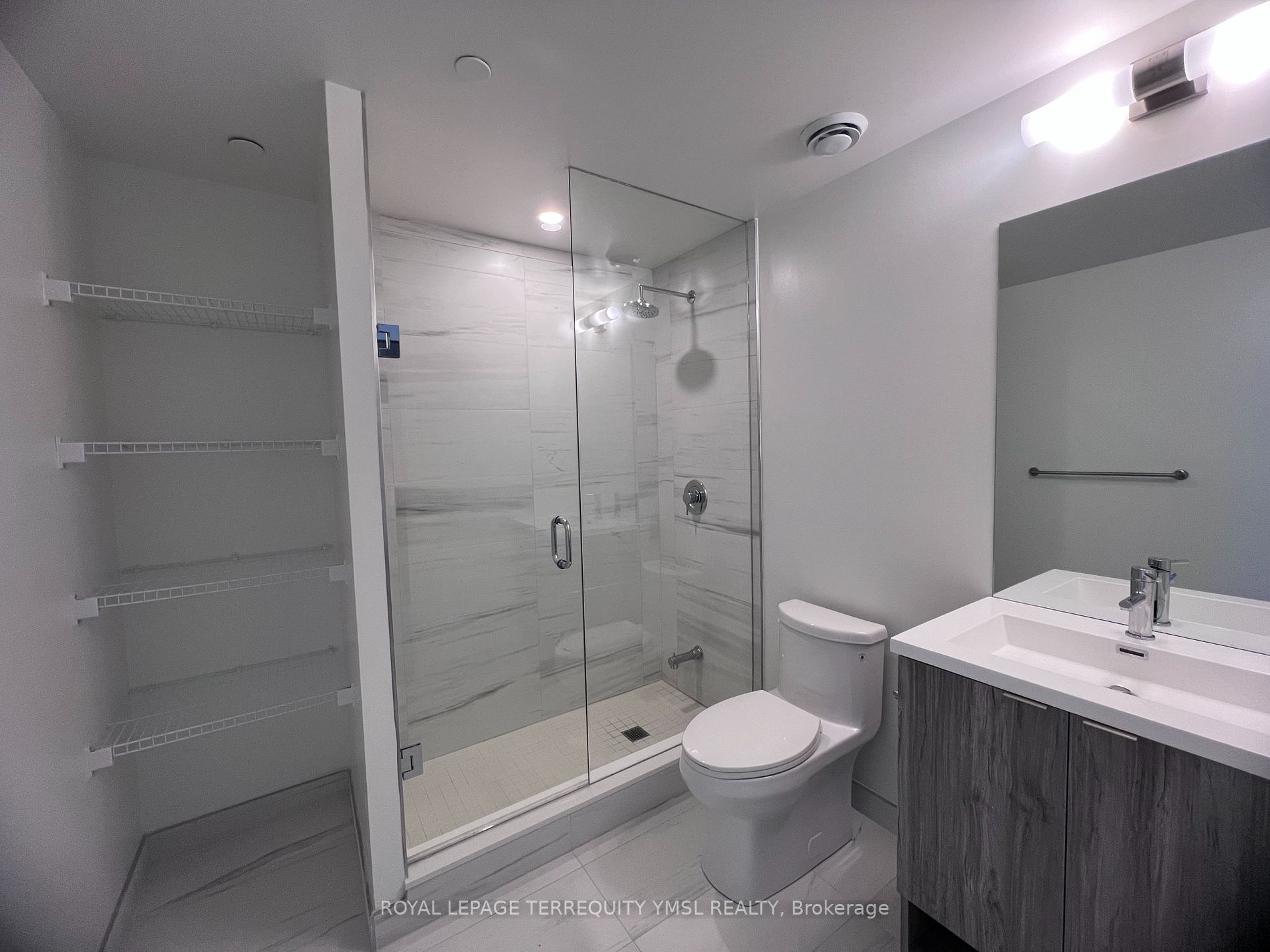 138 Downes Street, #7202