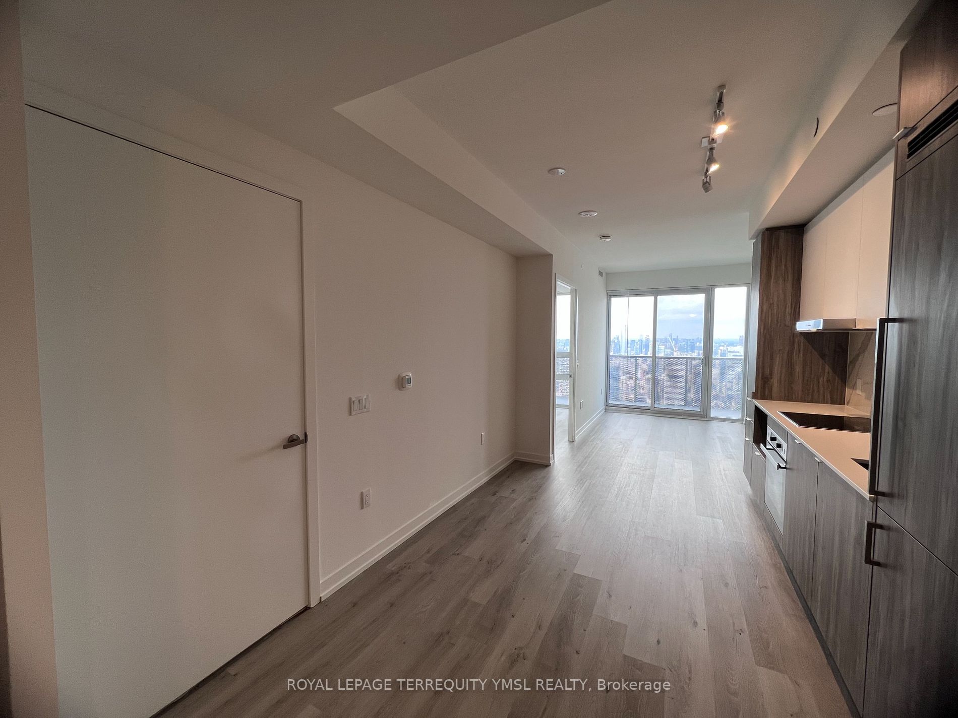 138 Downes Street, #7202