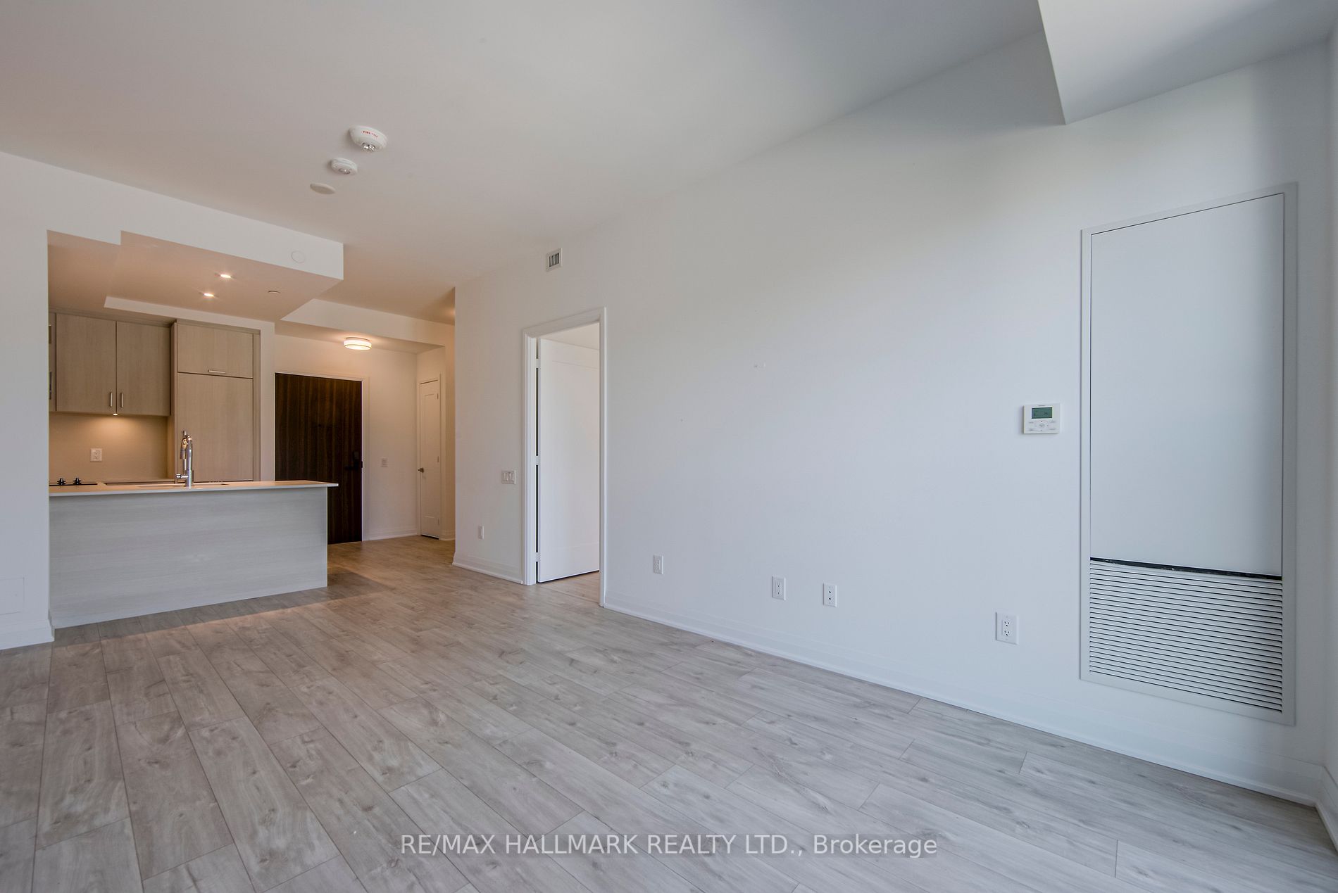 280 Howland Ave, #427