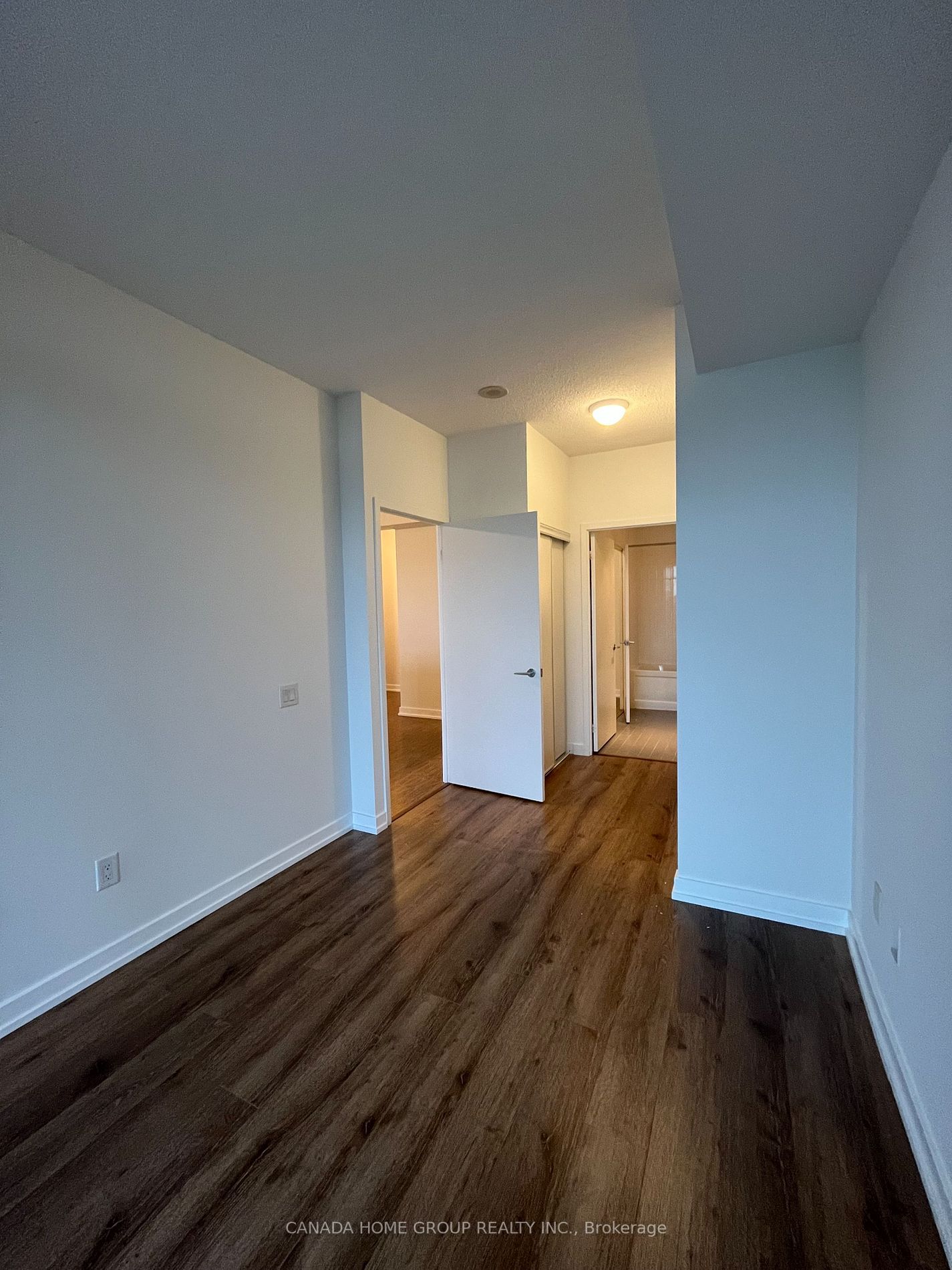 29 Singer Court, #2110