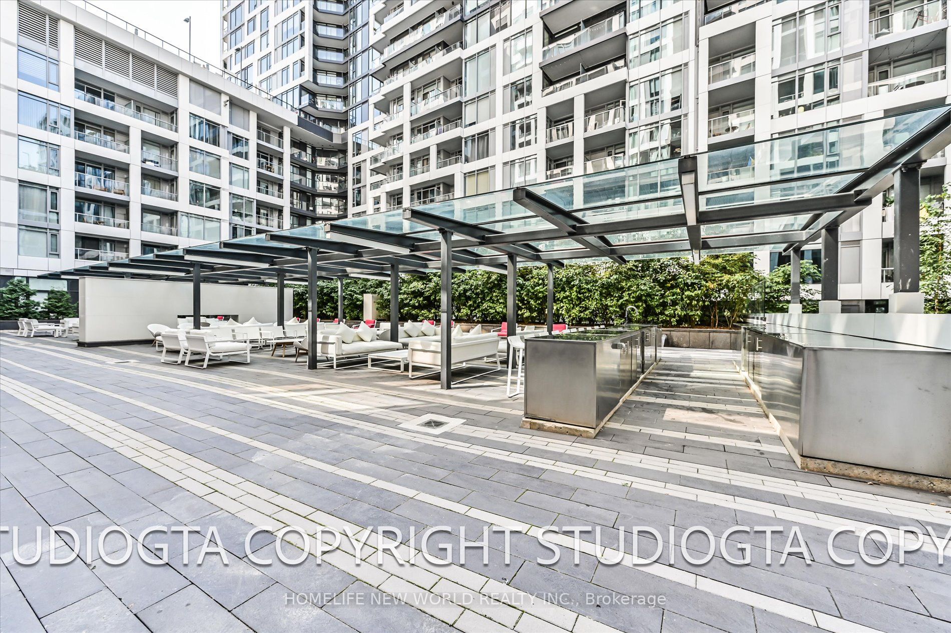 27 Bathurst Street, #217W