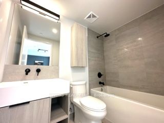 108 Peter Street, #809