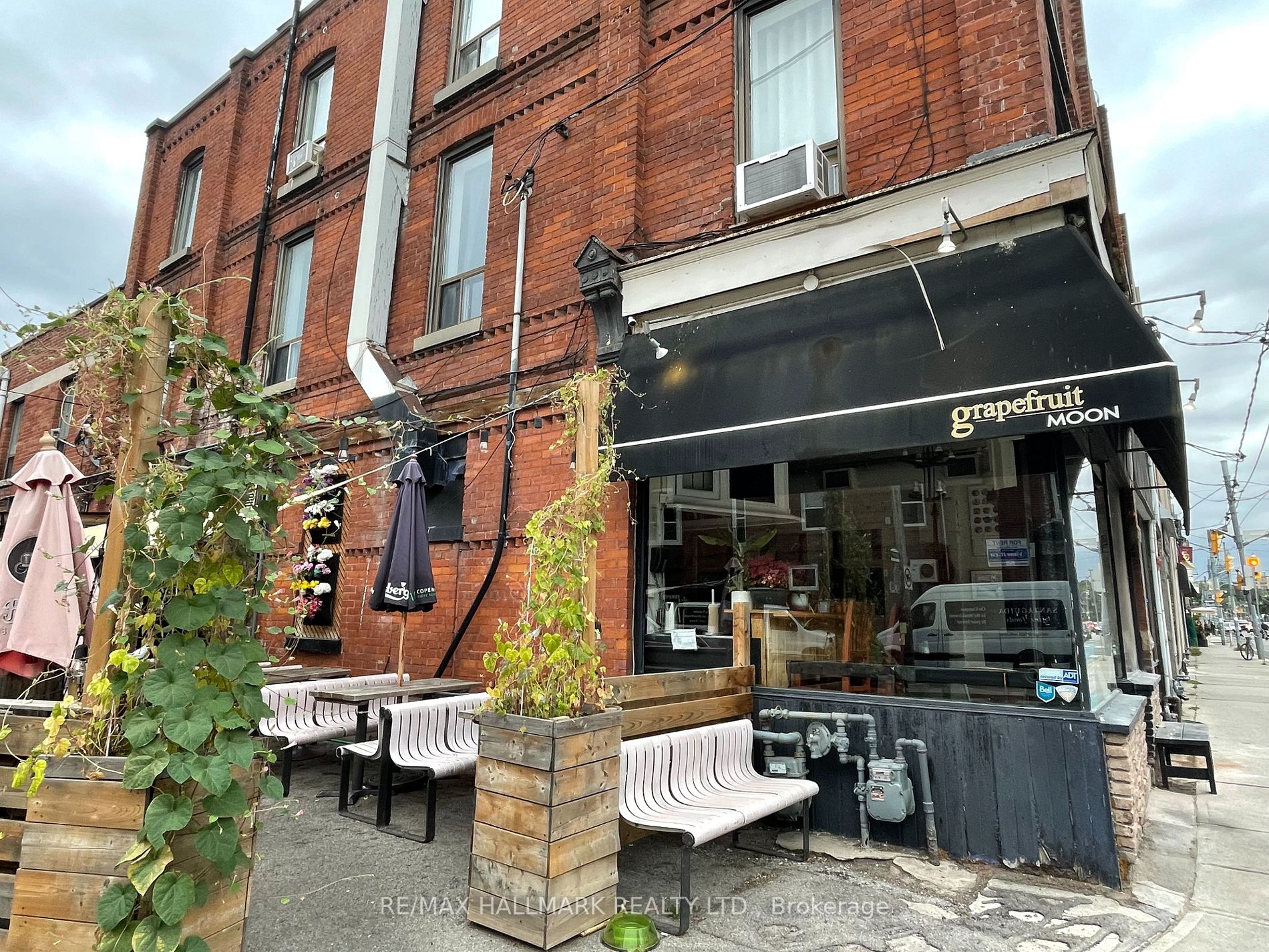 898 Bathurst Street, #3rd Flr