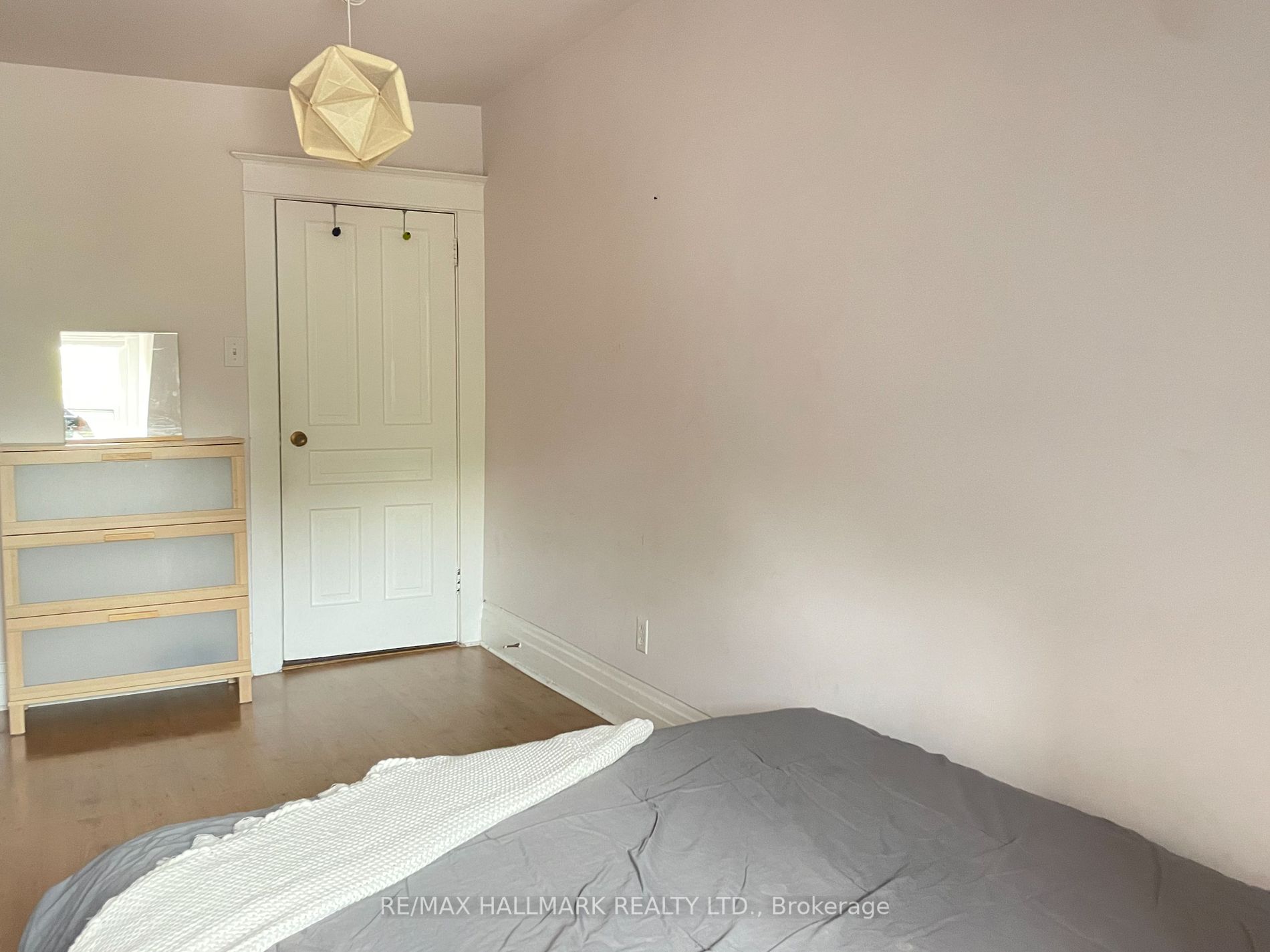898 Bathurst Street, #3rd Flr