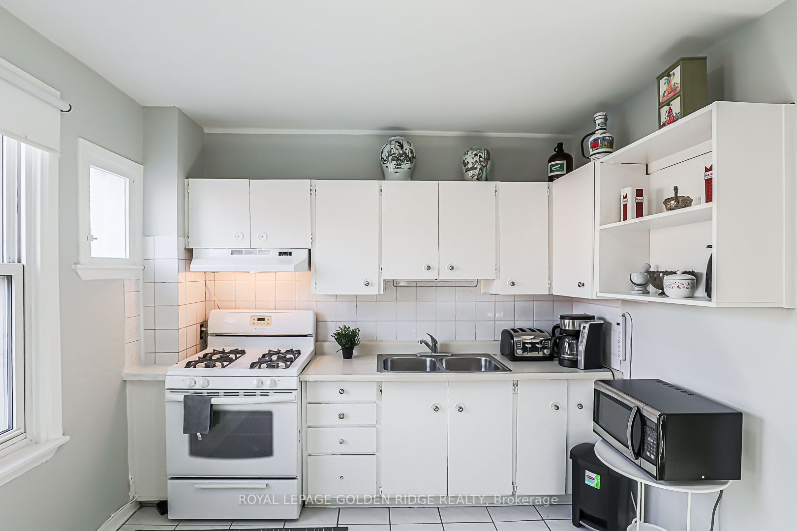 72 Bellevue Avenue
