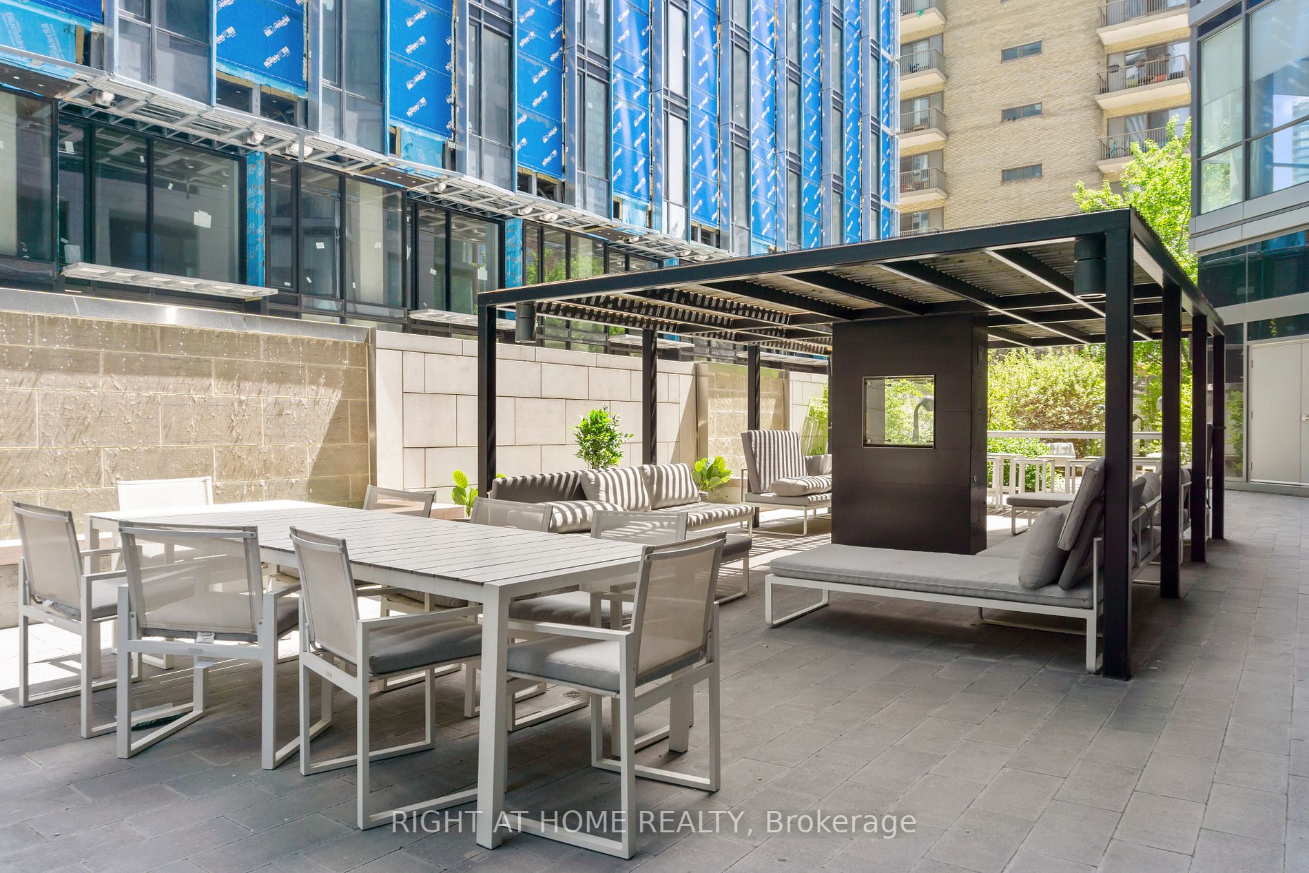 45 Charles Street E, #501
