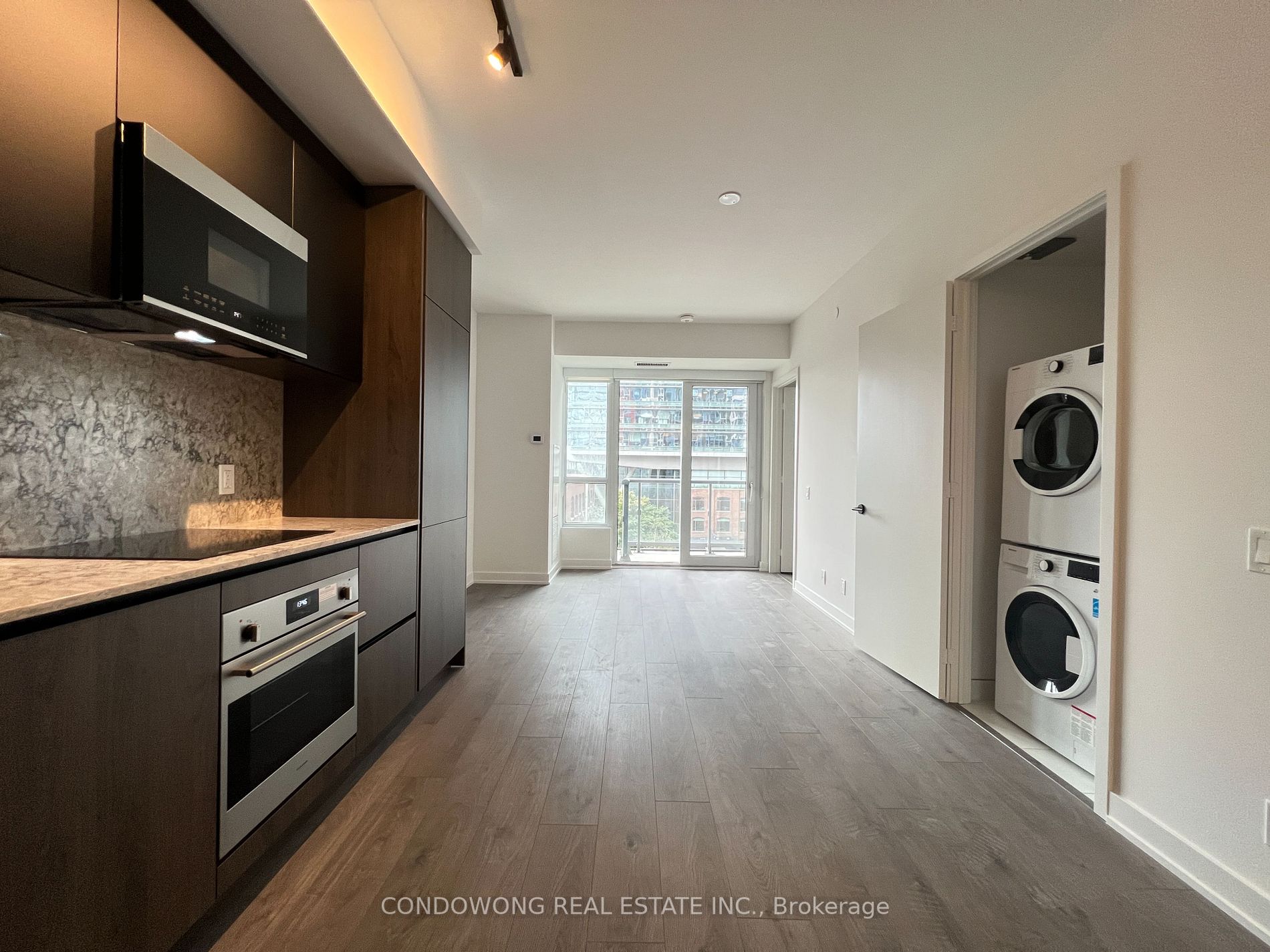 108 Peter St, #625