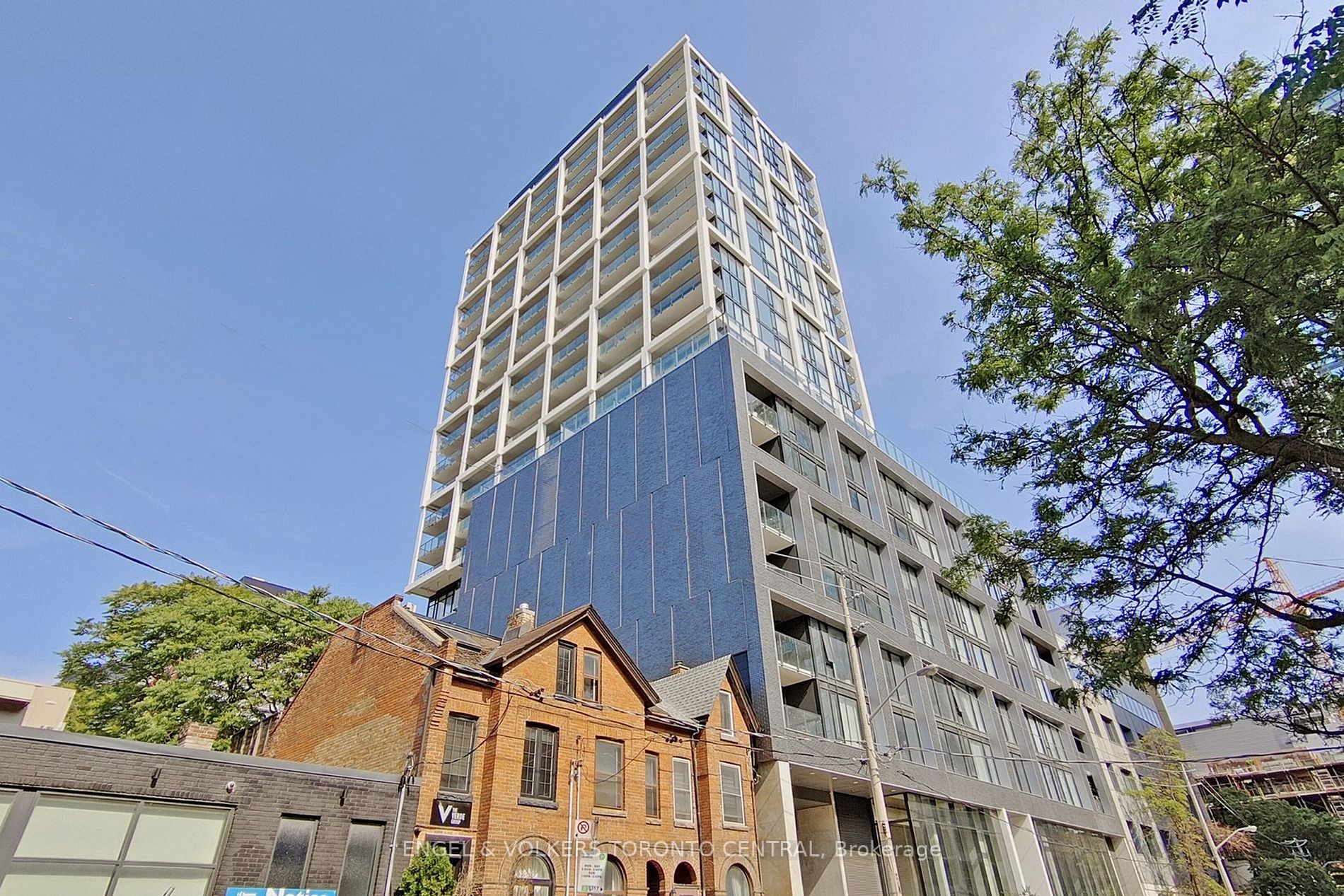 55 Ontario St, #308
