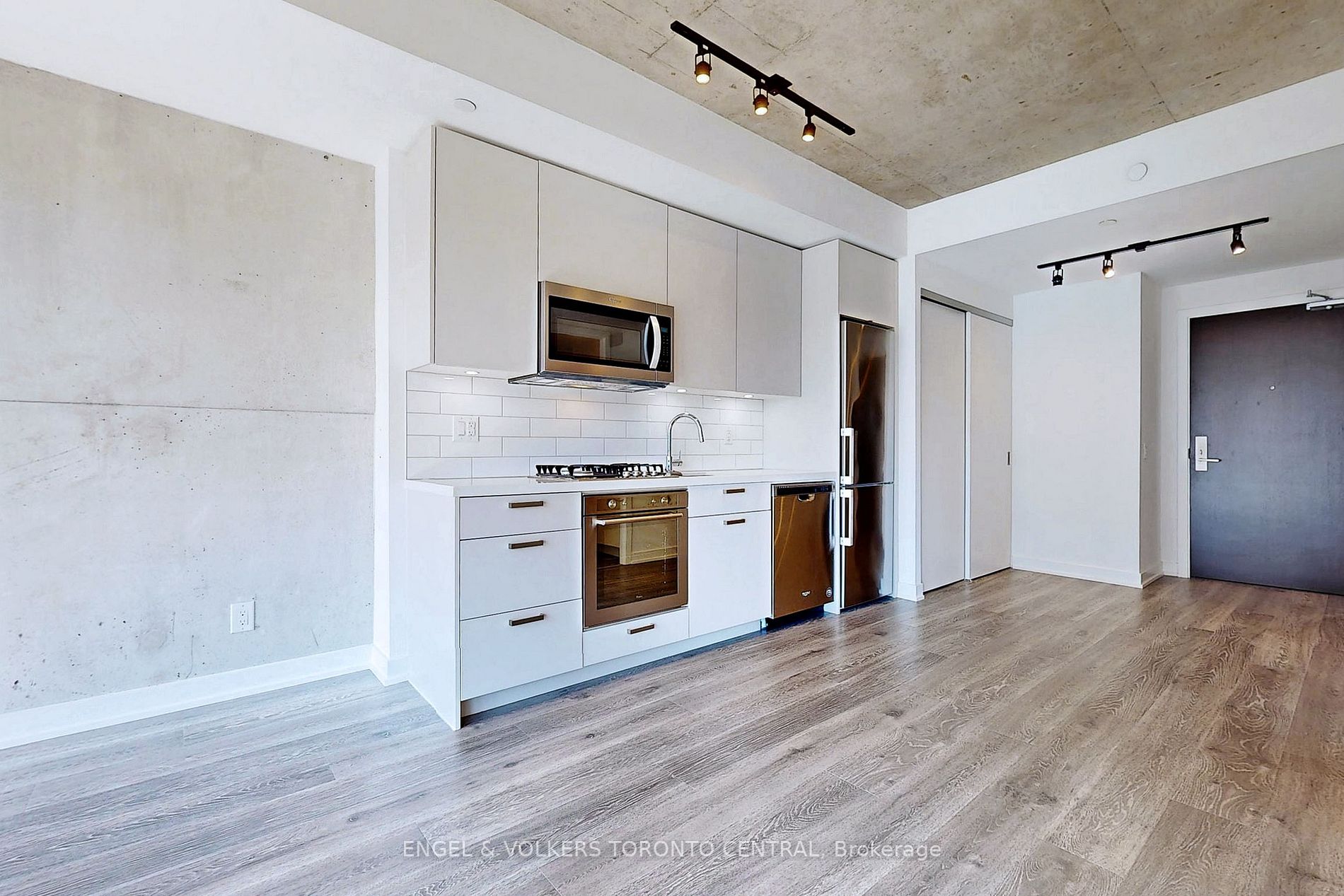 55 Ontario Street, #308