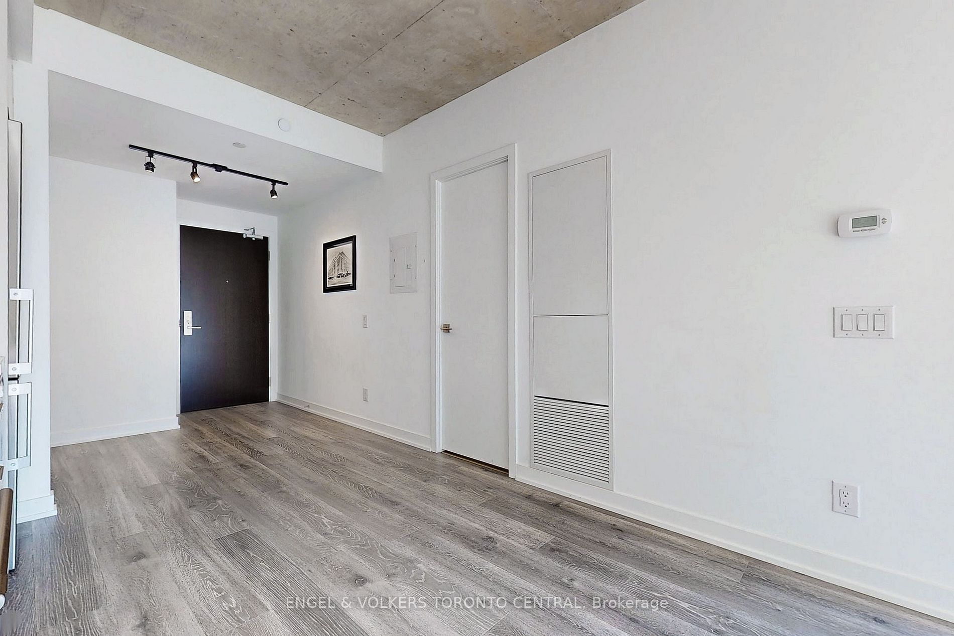 55 Ontario Street, #308