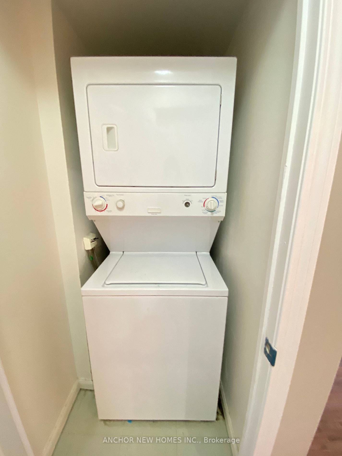 153 Beecroft Rd, #801