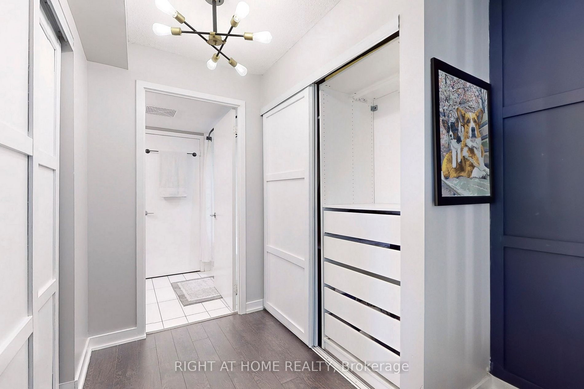 151 Dan Leckie Way, #605