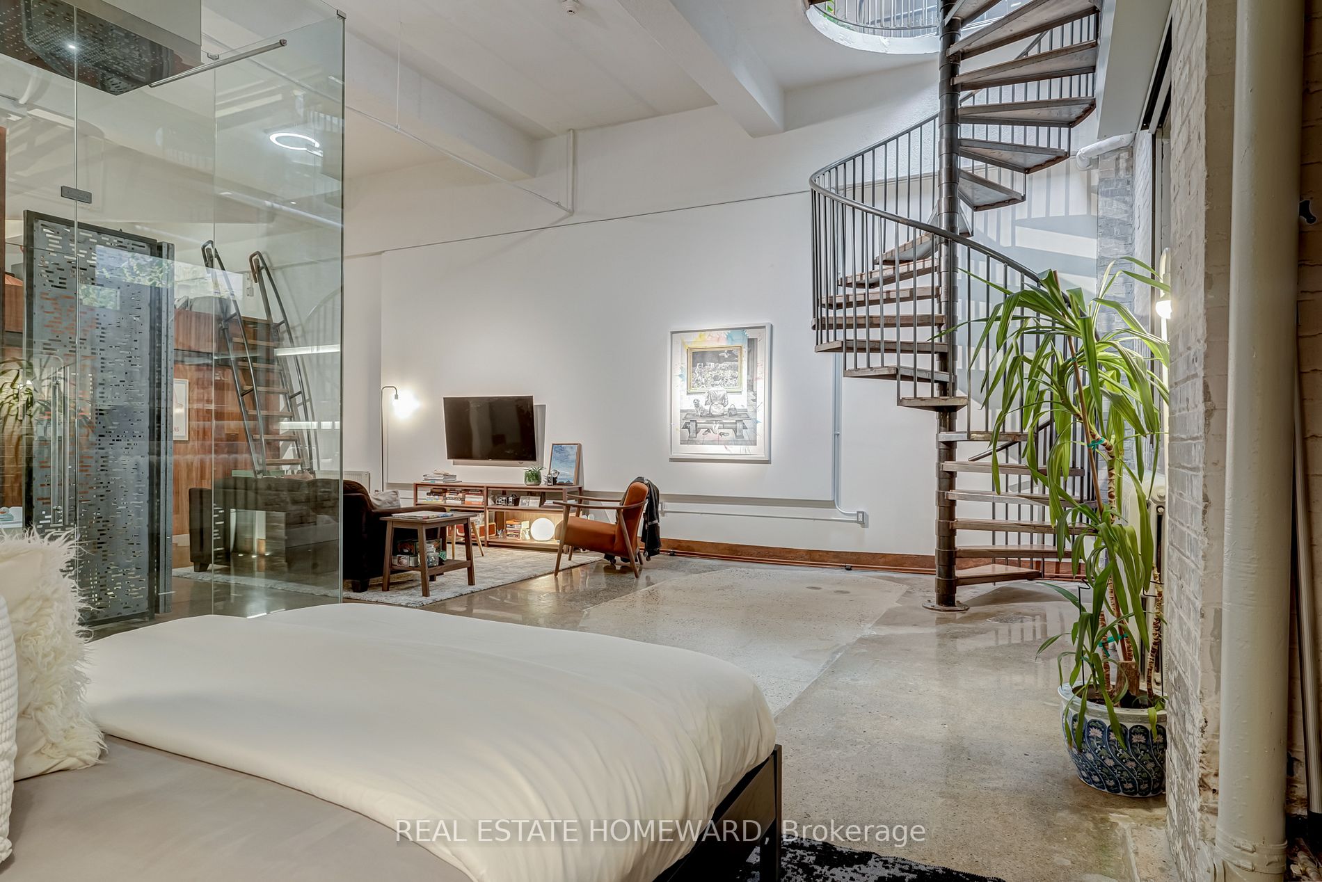 #204 - 264 Seaton St, Toronto