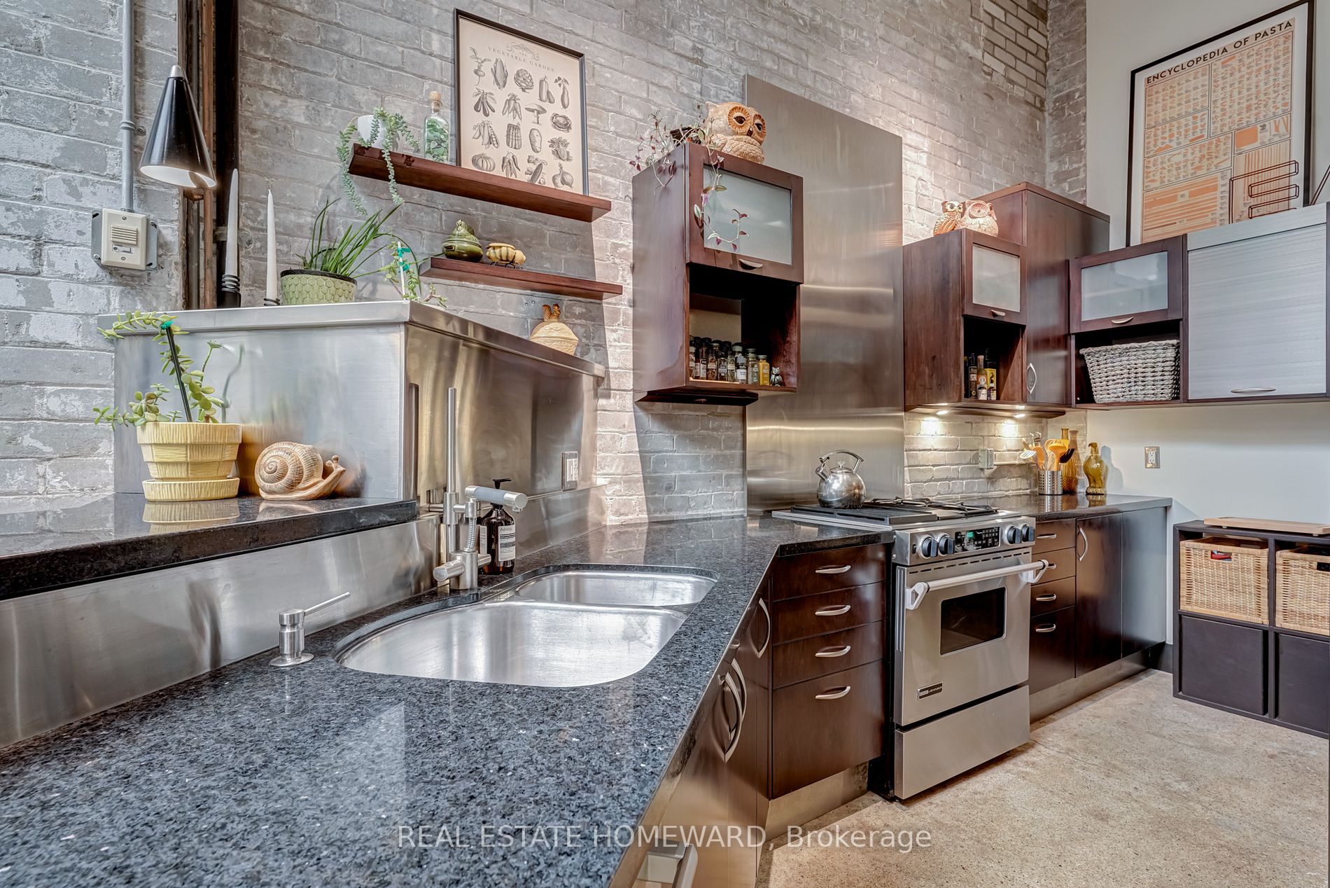 #204 - 264 Seaton St, Toronto