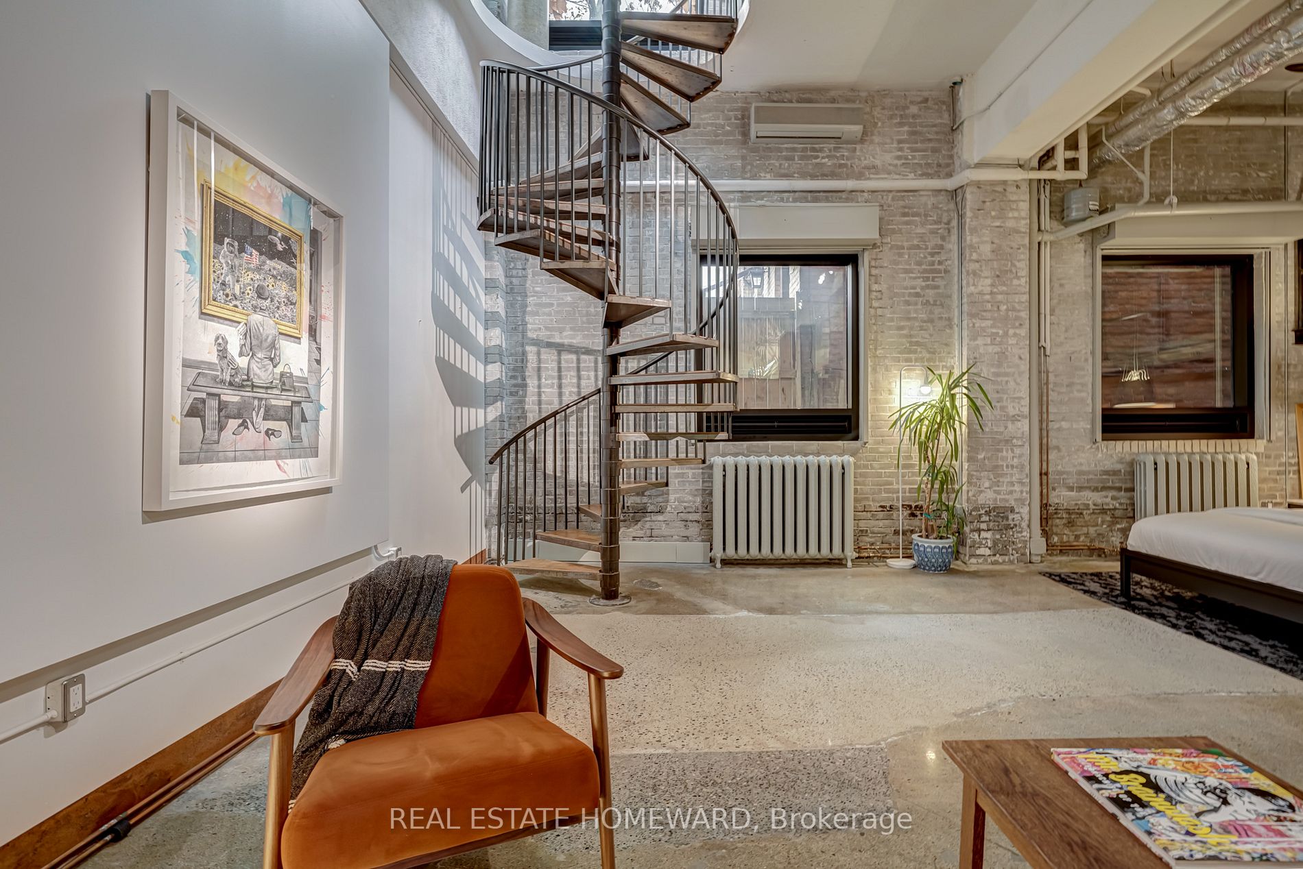 #204 - 264 Seaton St, Toronto