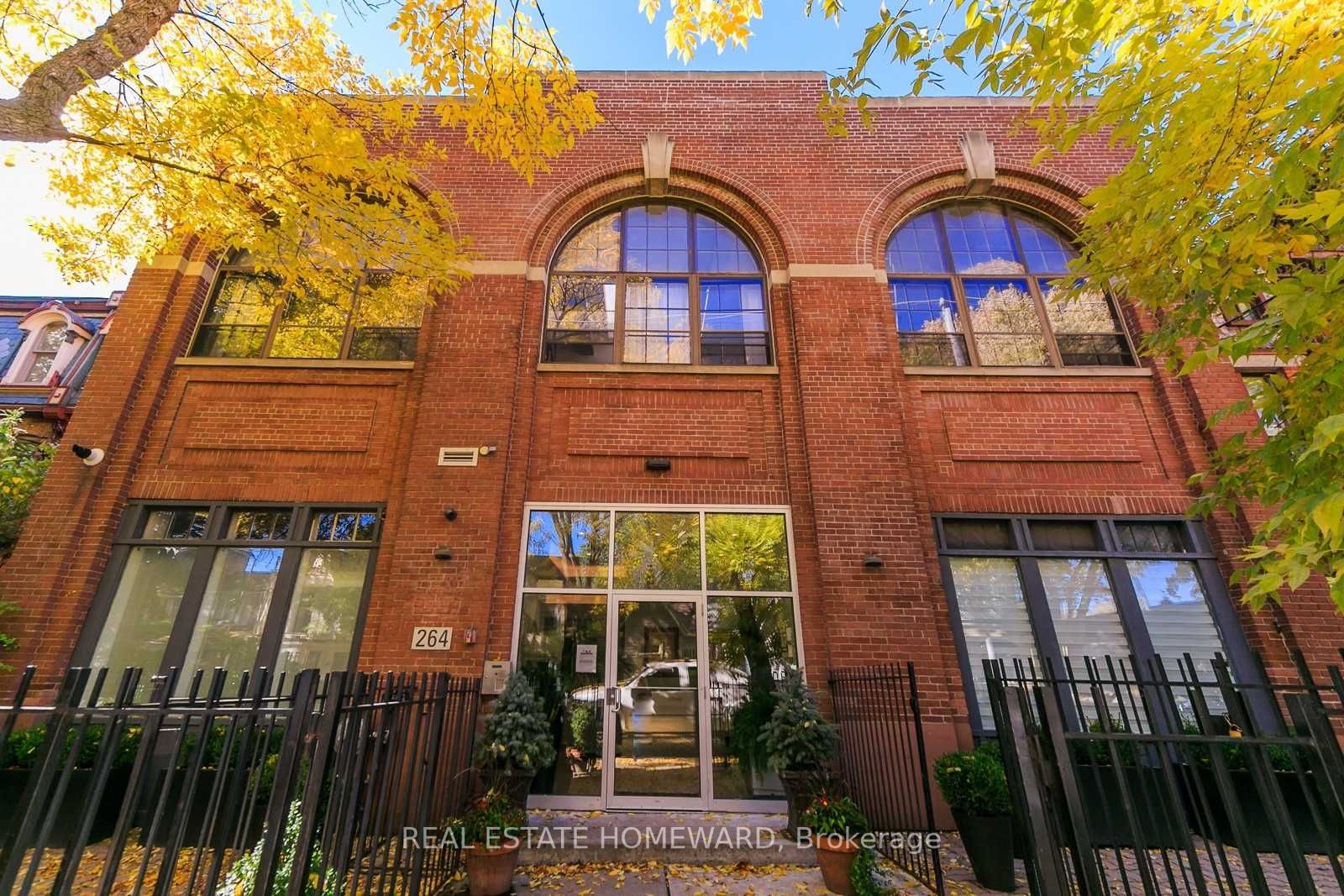 #204 - 264 Seaton St, Toronto