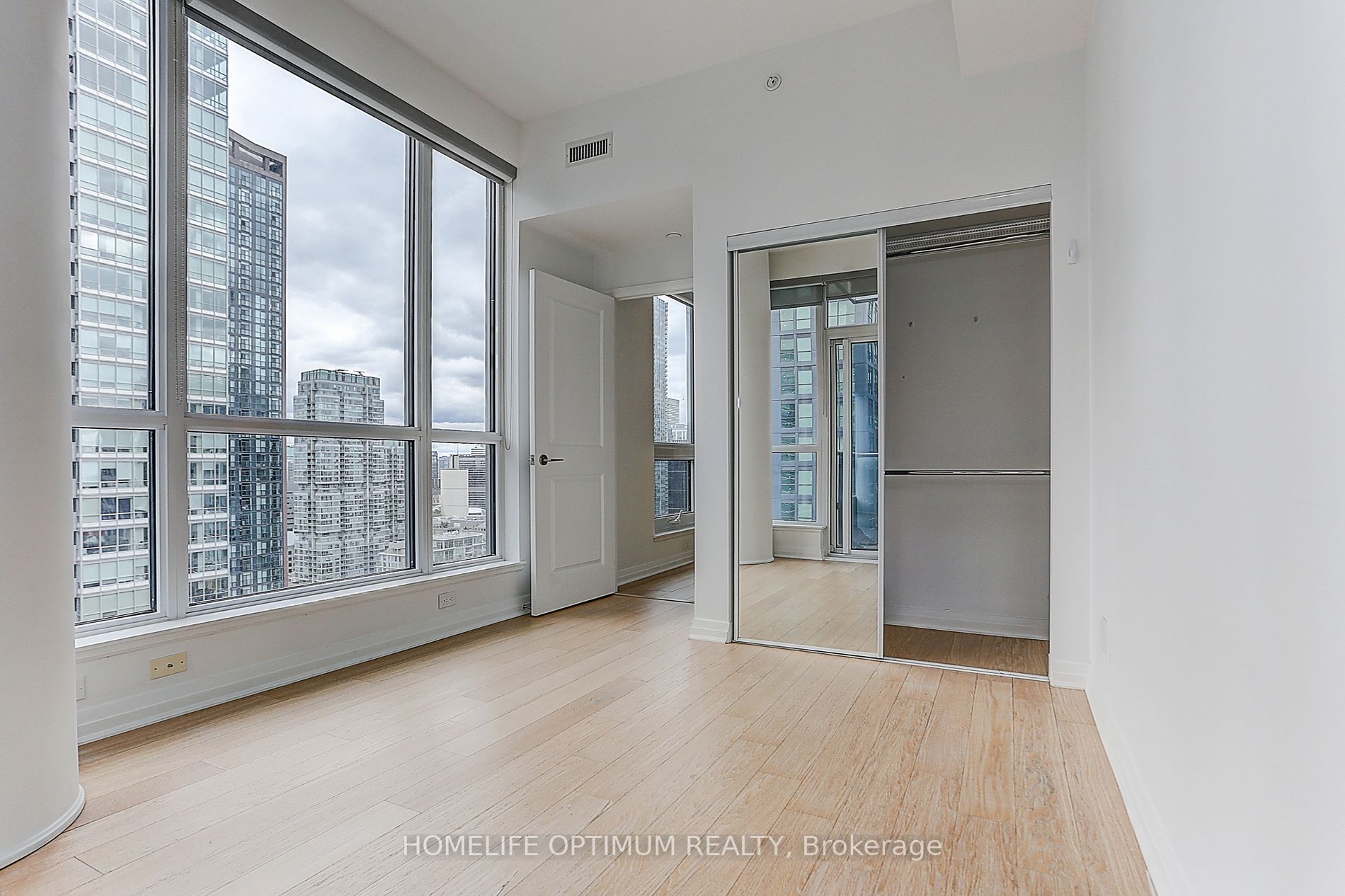8 Mercer St, #3011