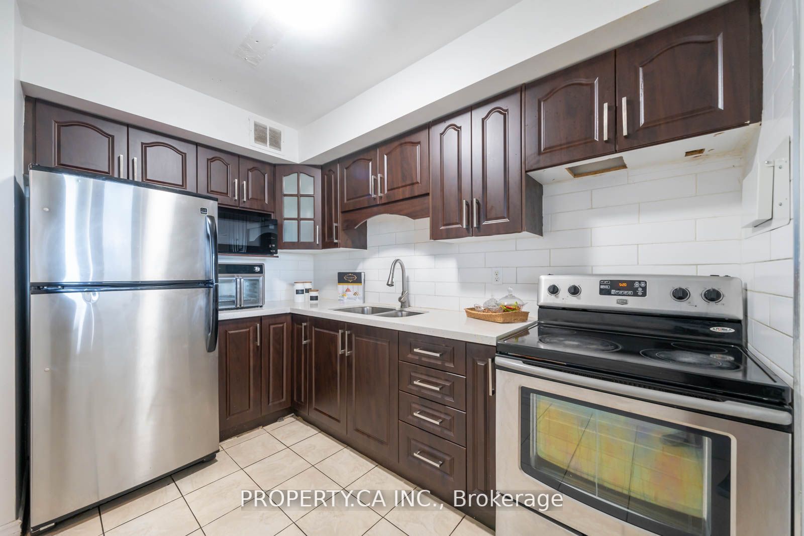 20 Forest Manor Rd, #605