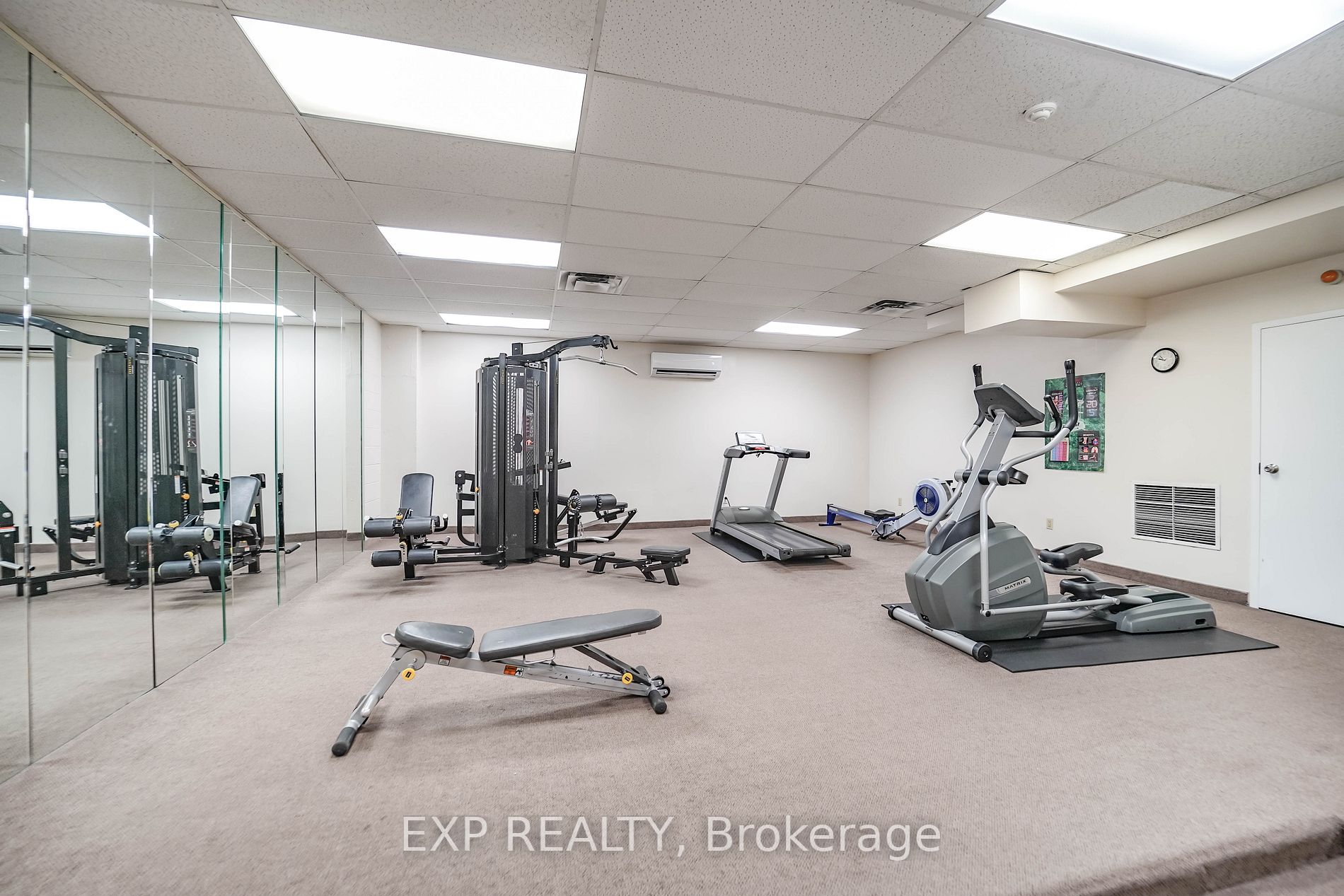 10 Gateway Blvd, #218