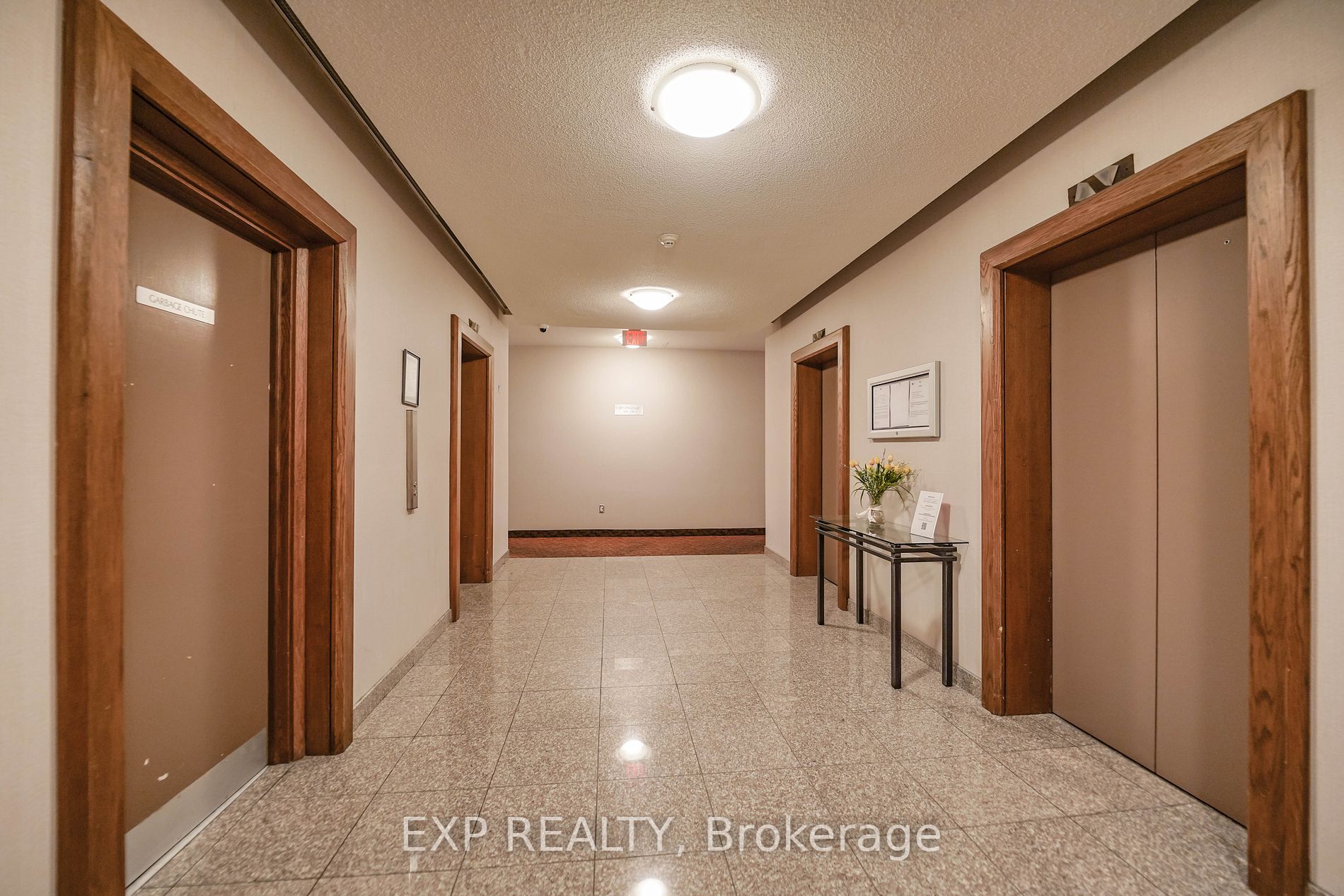 10 Gateway Blvd, #218