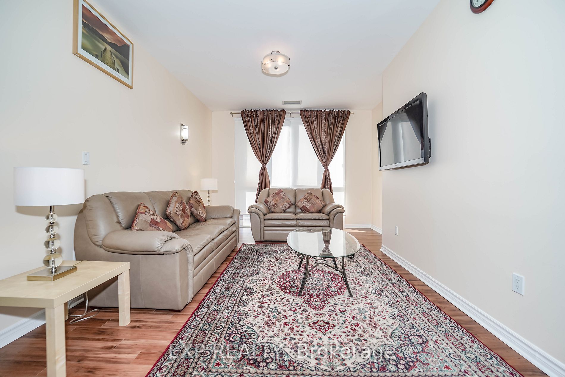 10 Gateway Blvd, #218