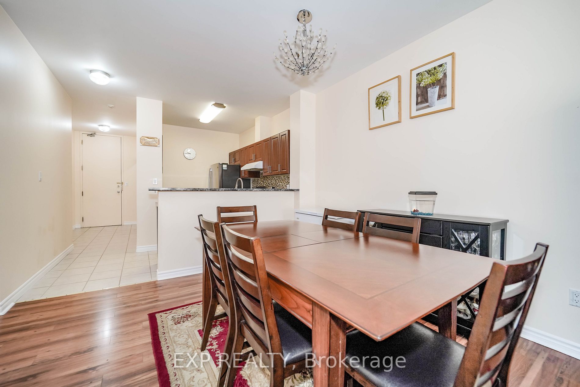10 Gateway Blvd, #218