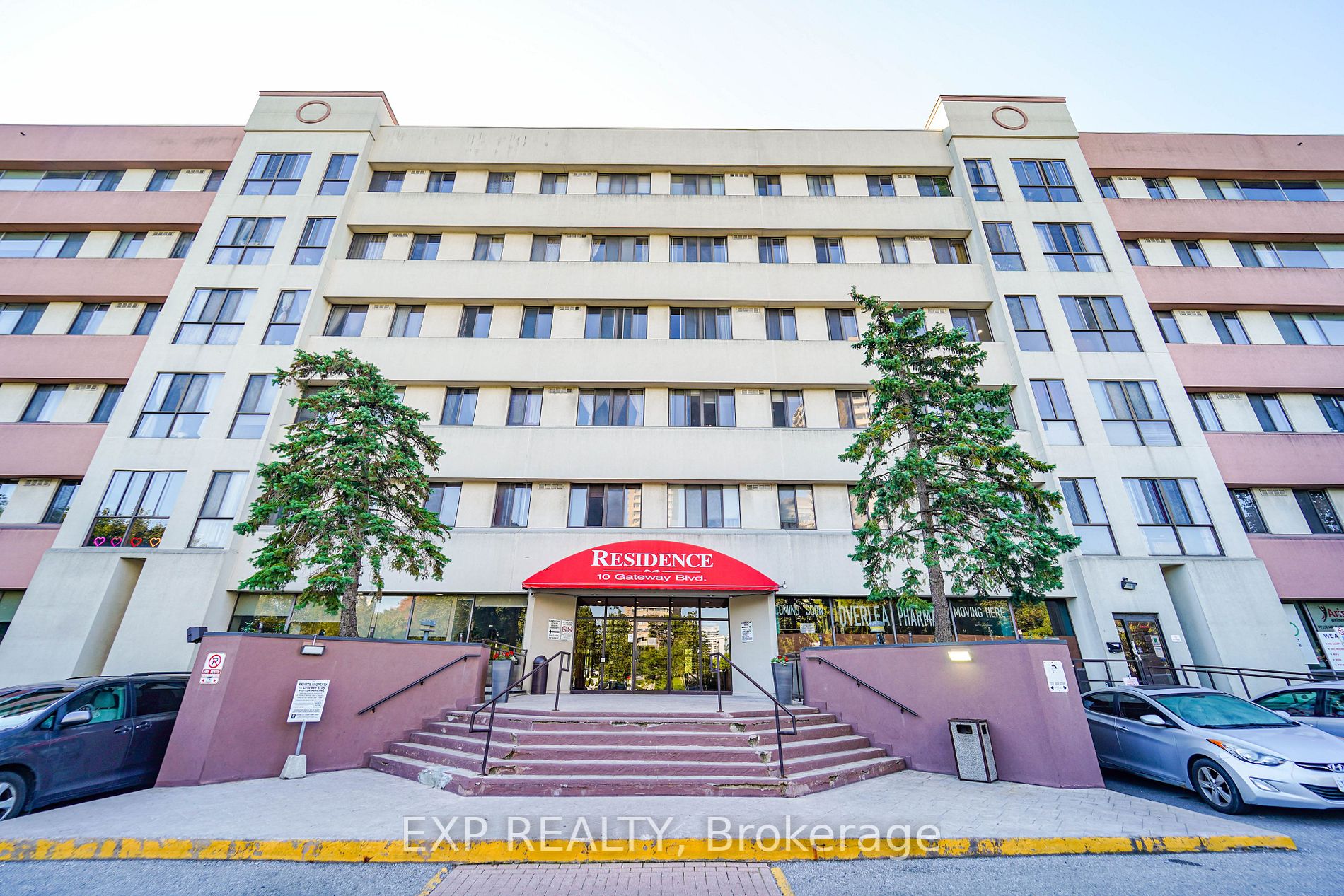 10 Gateway Blvd, #218