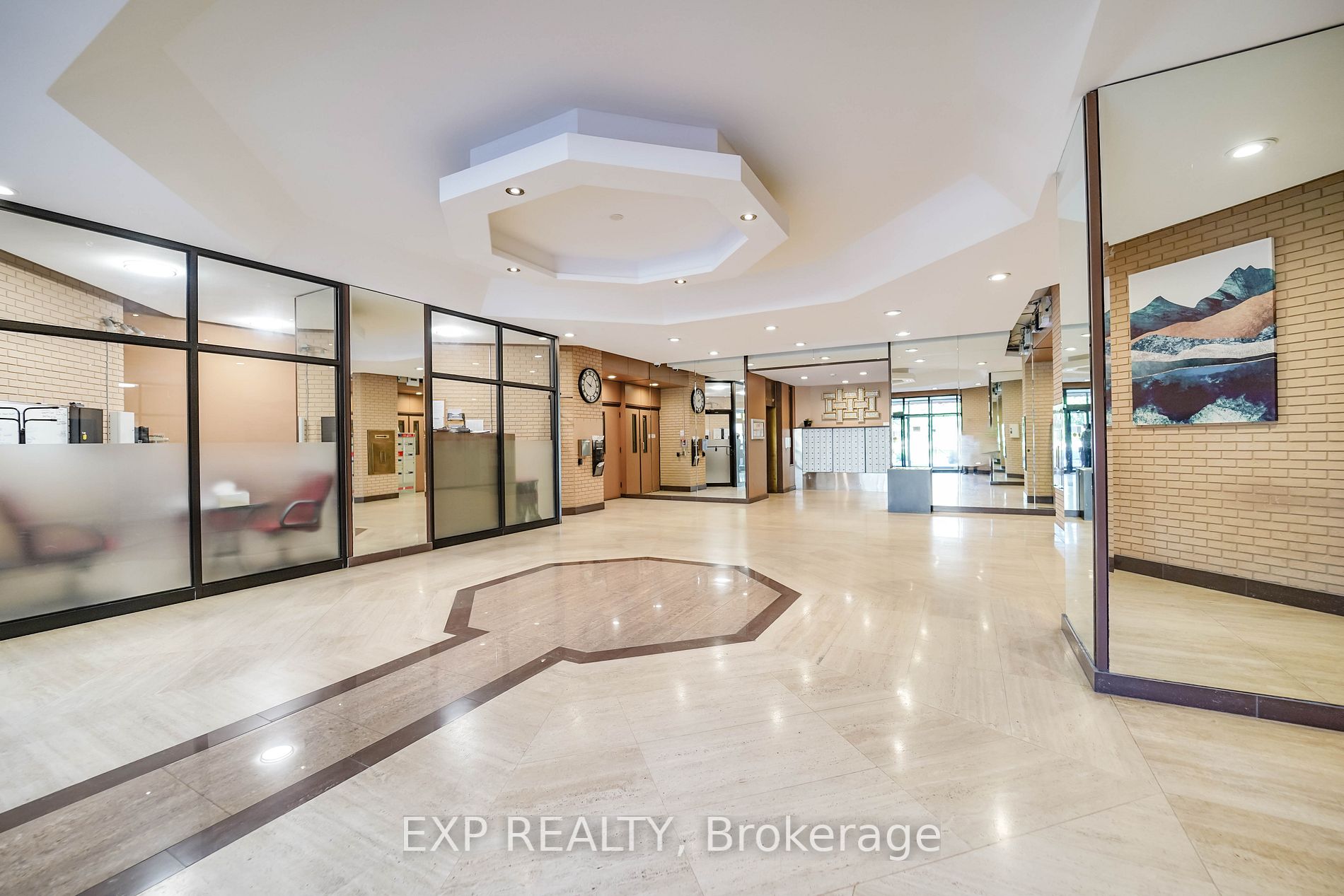 10 Gateway Blvd, #218