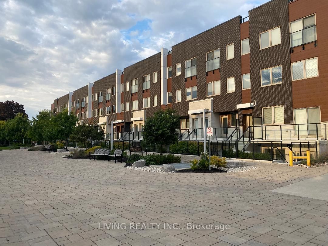 780 Sheppard Ave E, #36