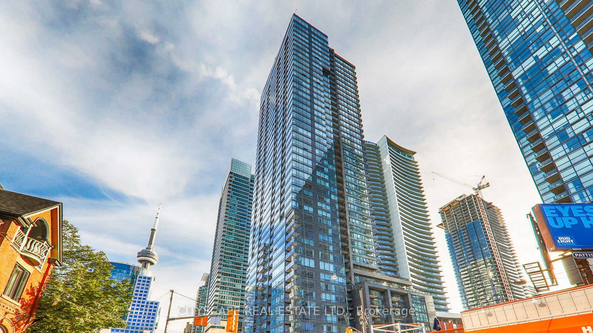 295 Adelaide St W, #801
