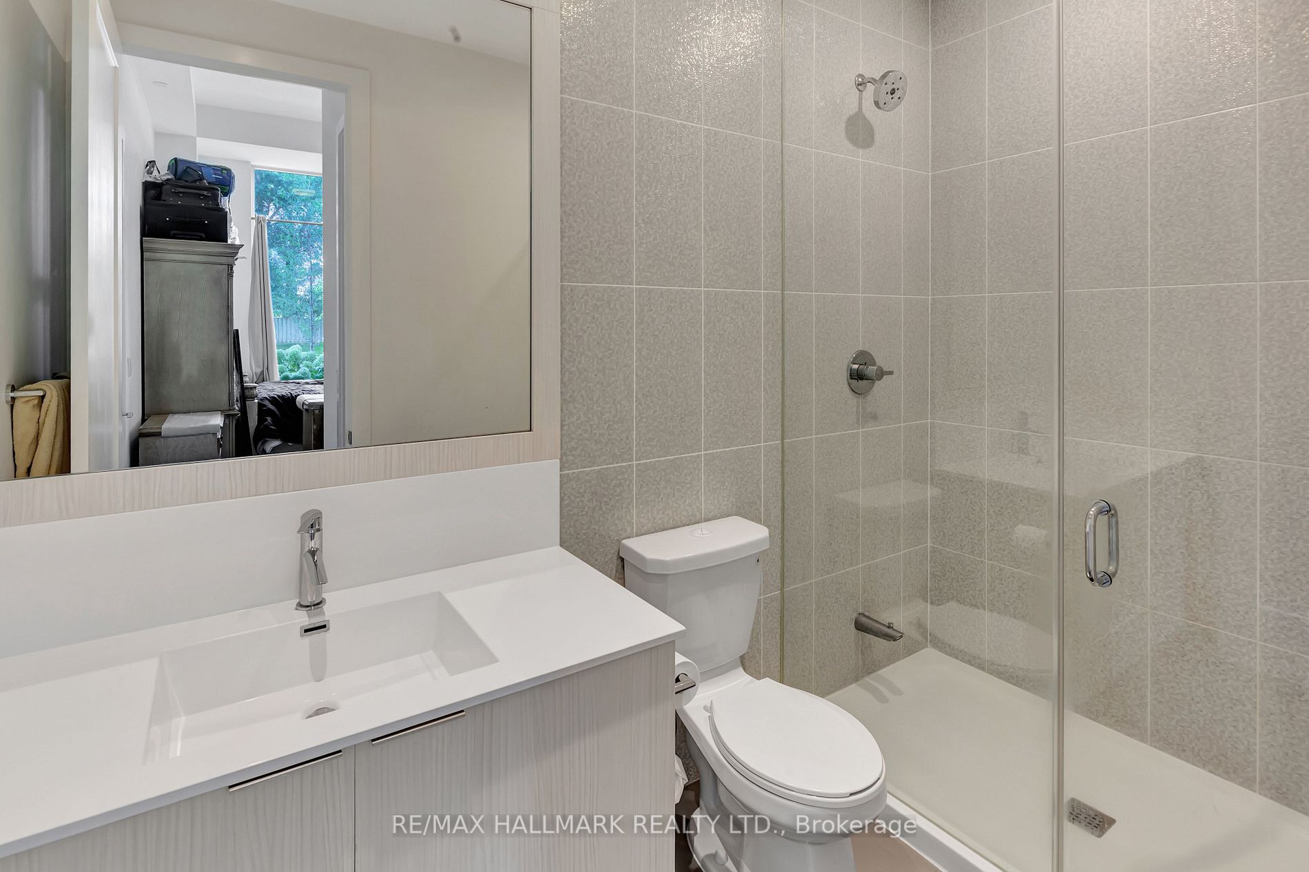 25 Adra Grado Way, #243