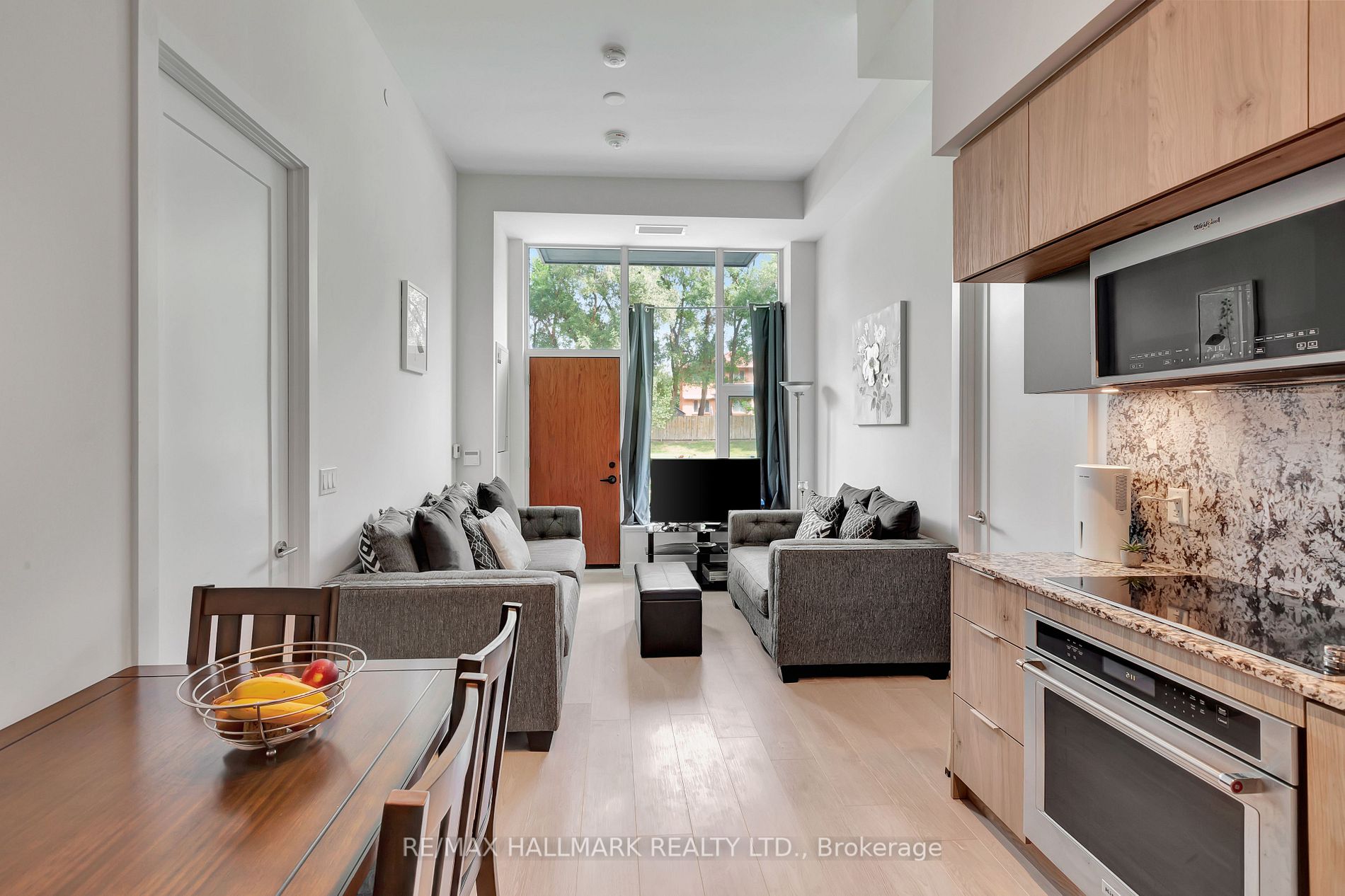 25 Adra Grado Way, #243