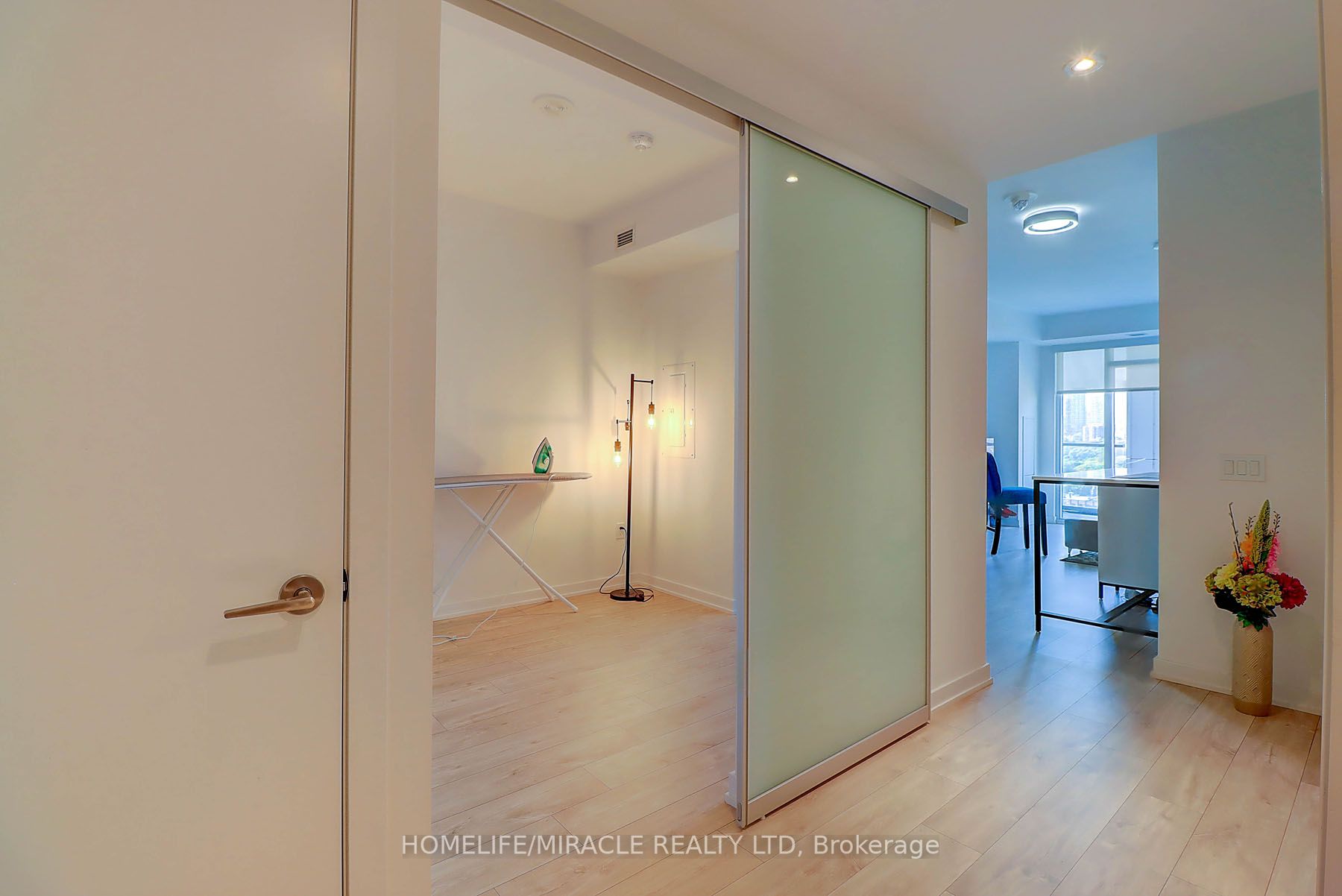 50 Power St, #1330