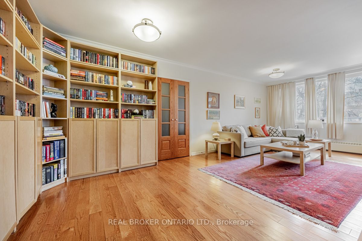 40 Glen Rd, #310