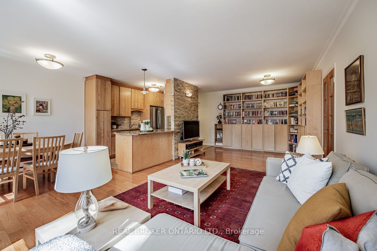 40 Glen Rd, #310